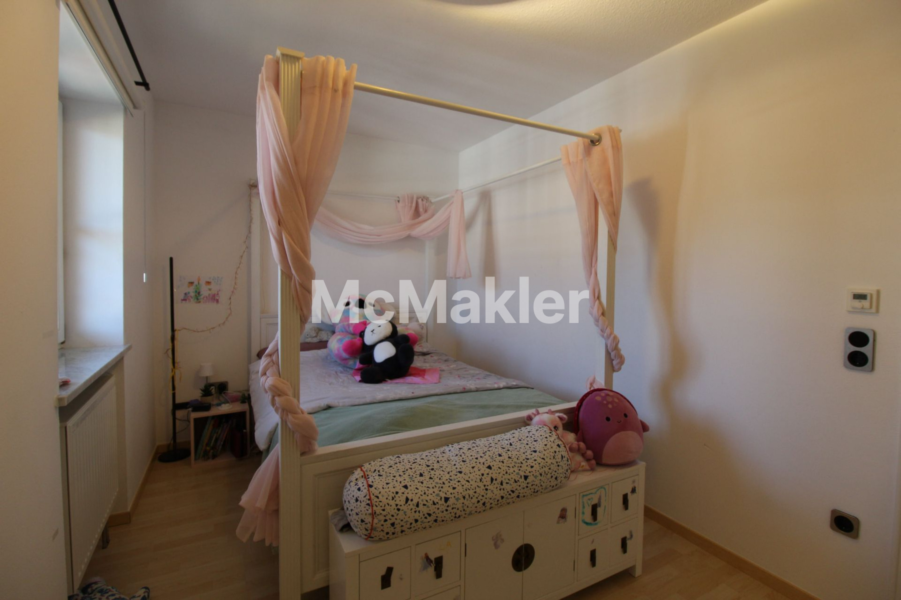 Property view 11