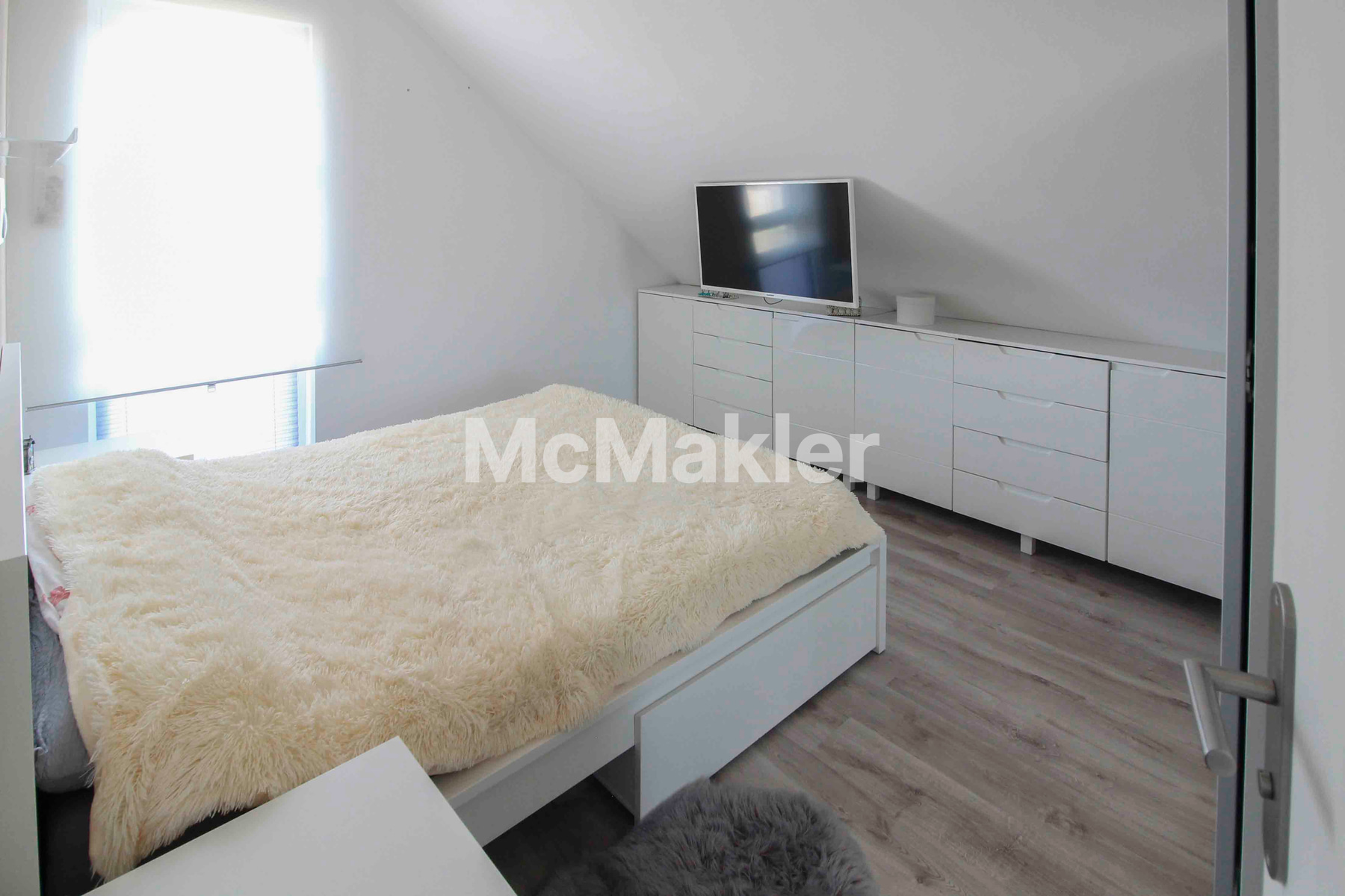 Property view 12
