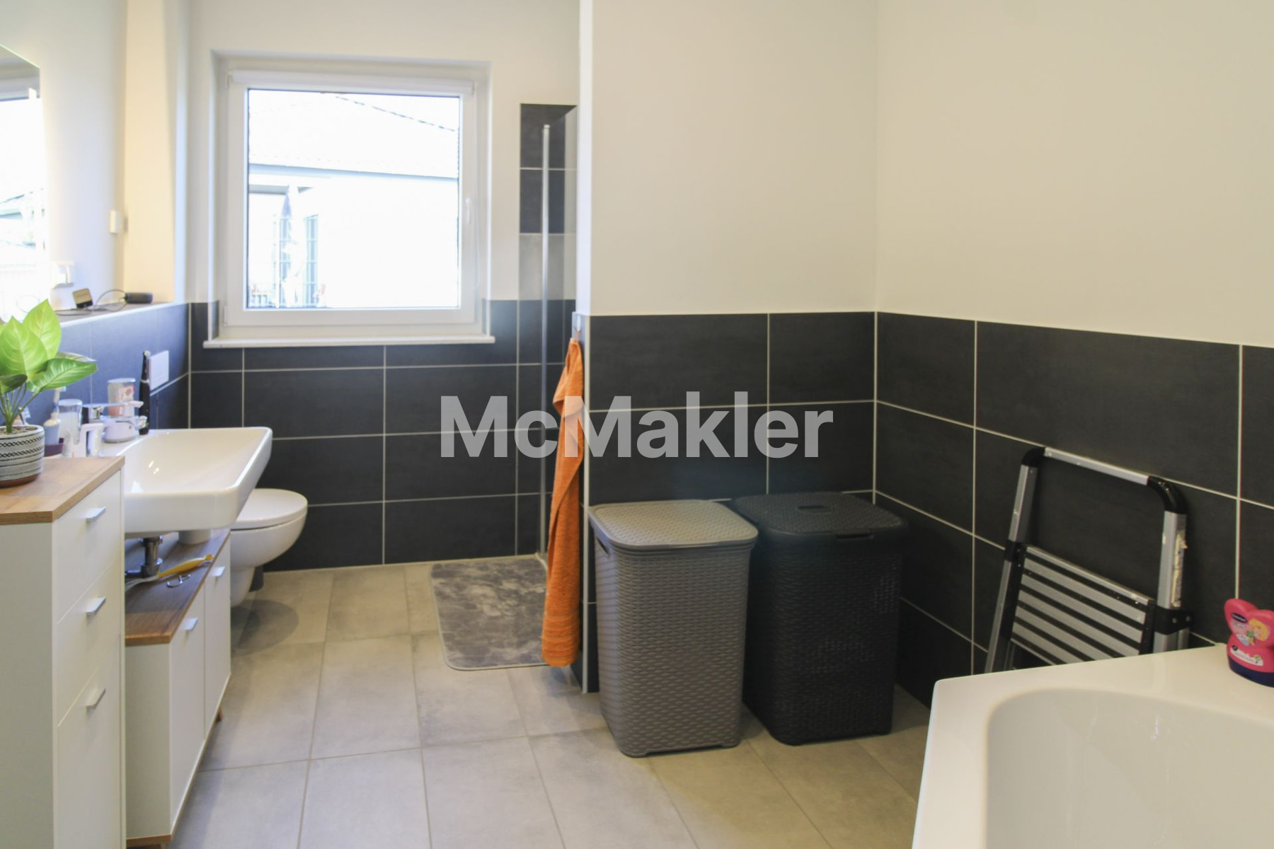 Property view 11