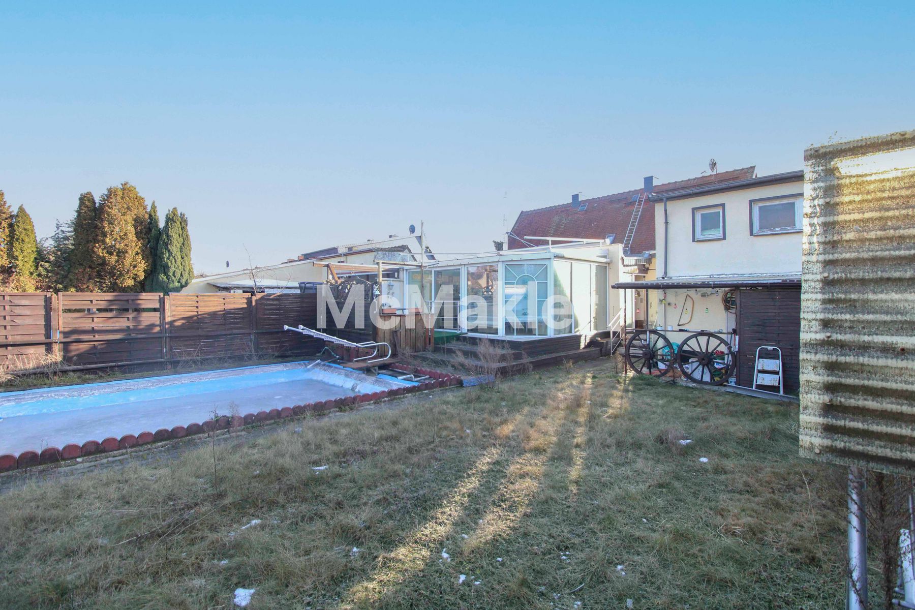 Property view 16