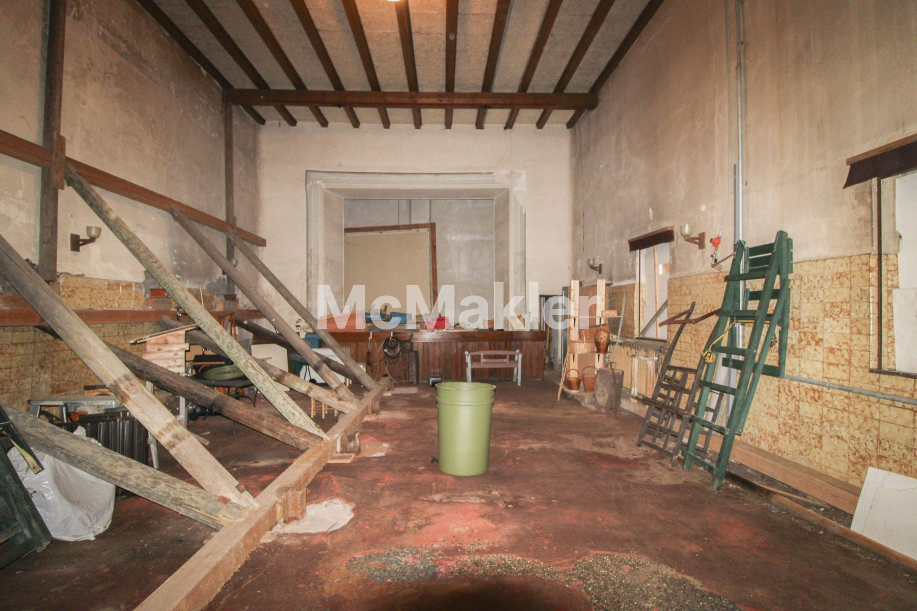 Property view 16