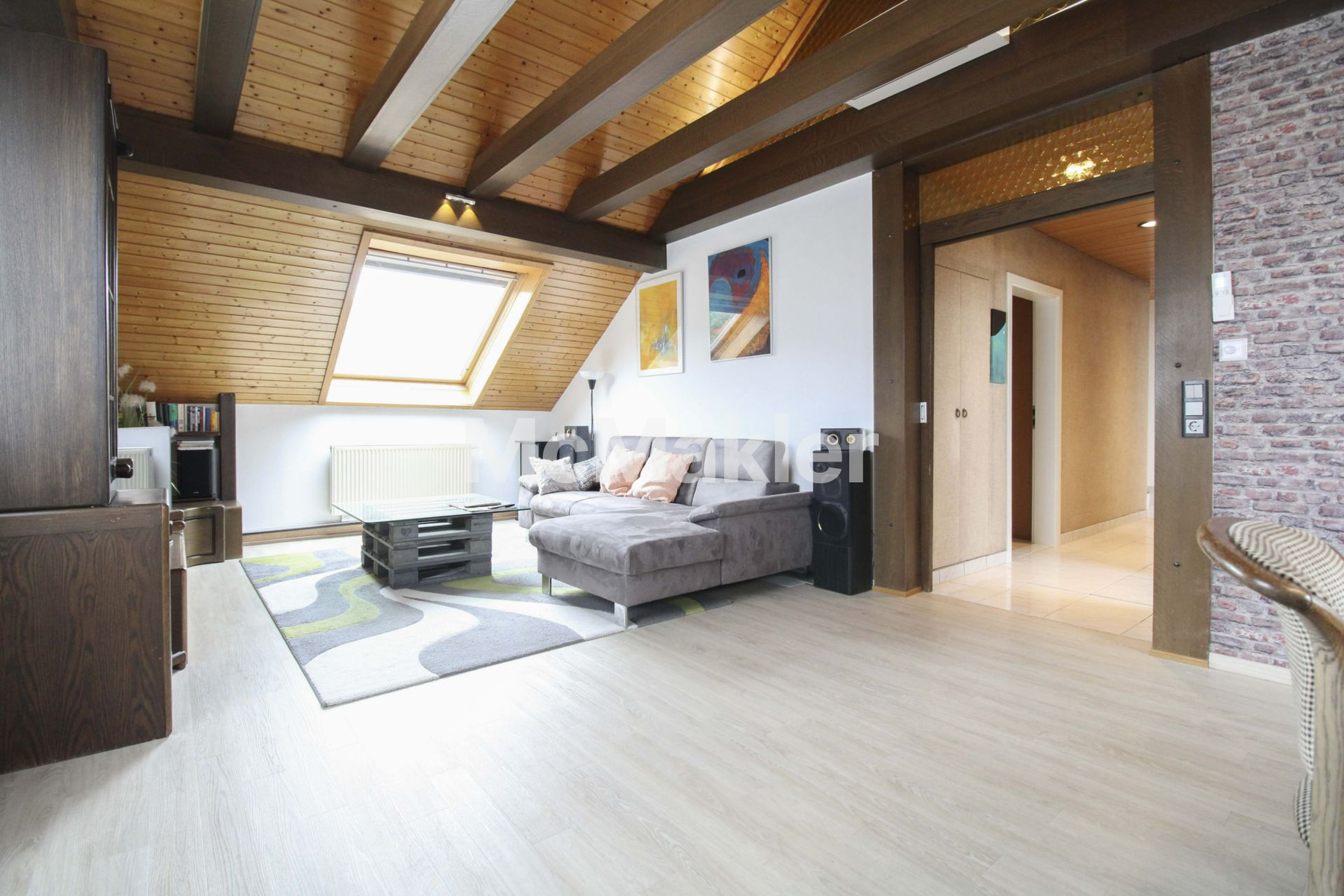 Feierabend im eigenen Garten: 3-Zi.-Wohnung mit Garage und Klimatisierung nahe Bosch-Schillerhöhe