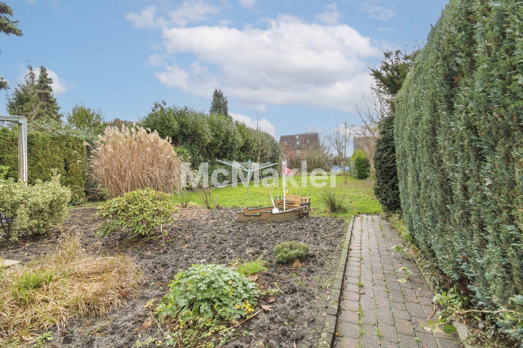 Property view 15