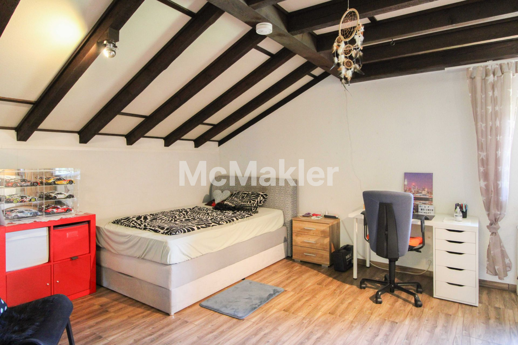 Property view 12