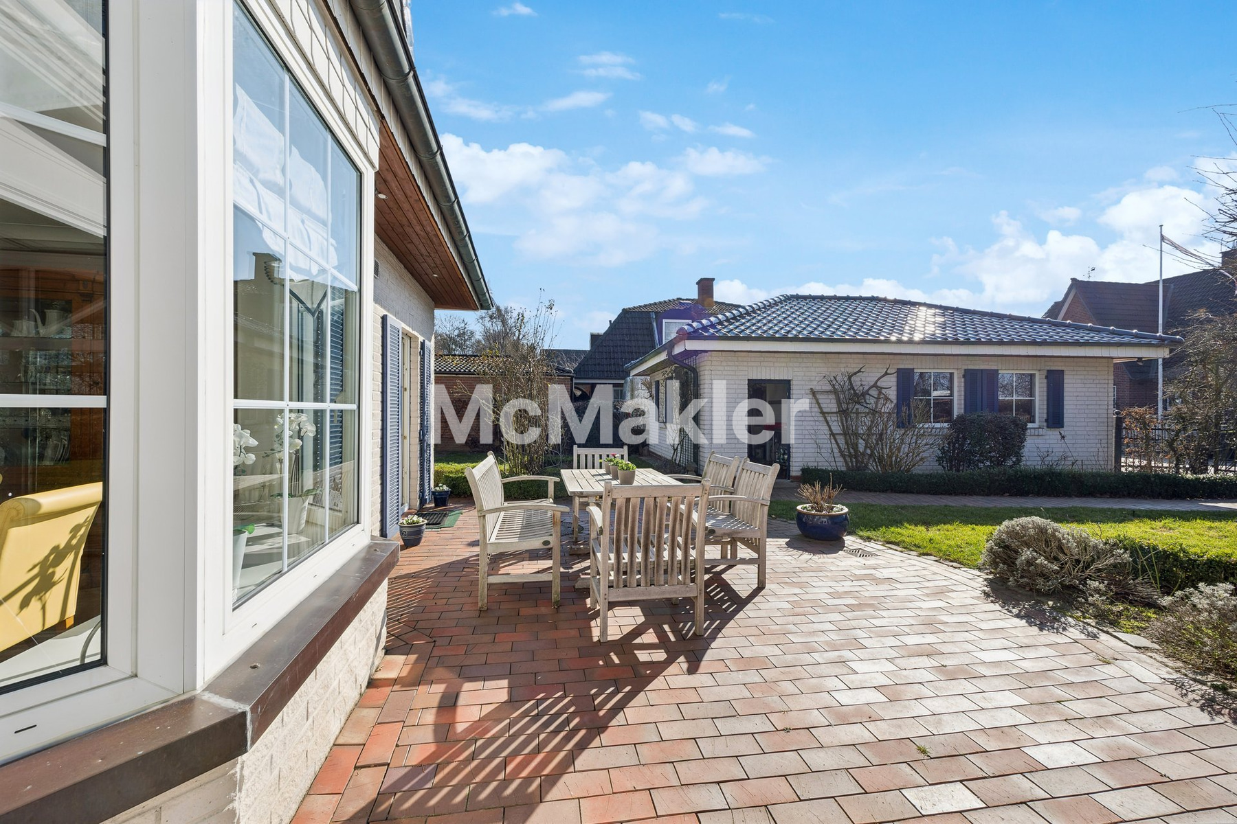 Property view 16