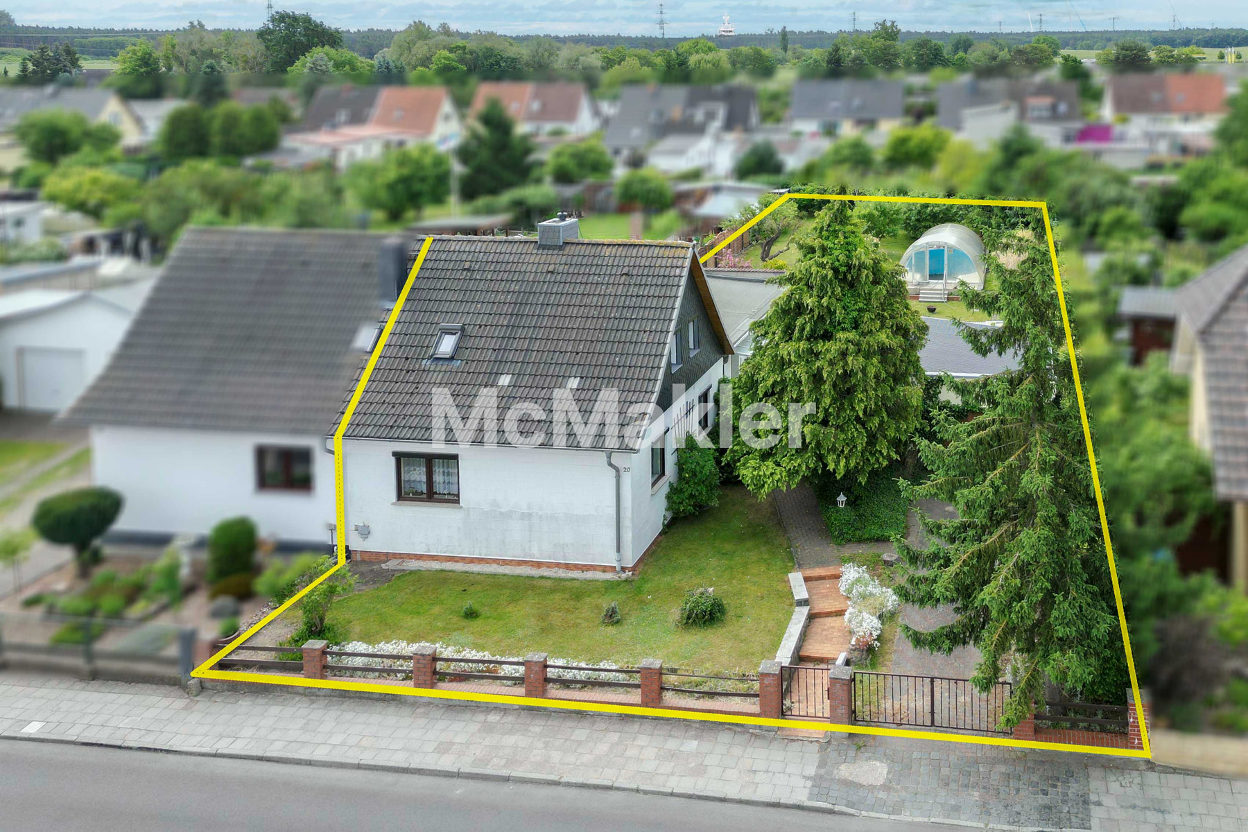 Ermöglichen Sie sich den Familientraum: - Doppelhaushälfte mit Pool in Pasewalk