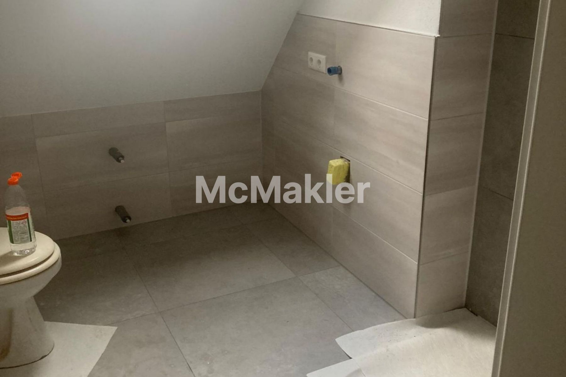 Property view 15