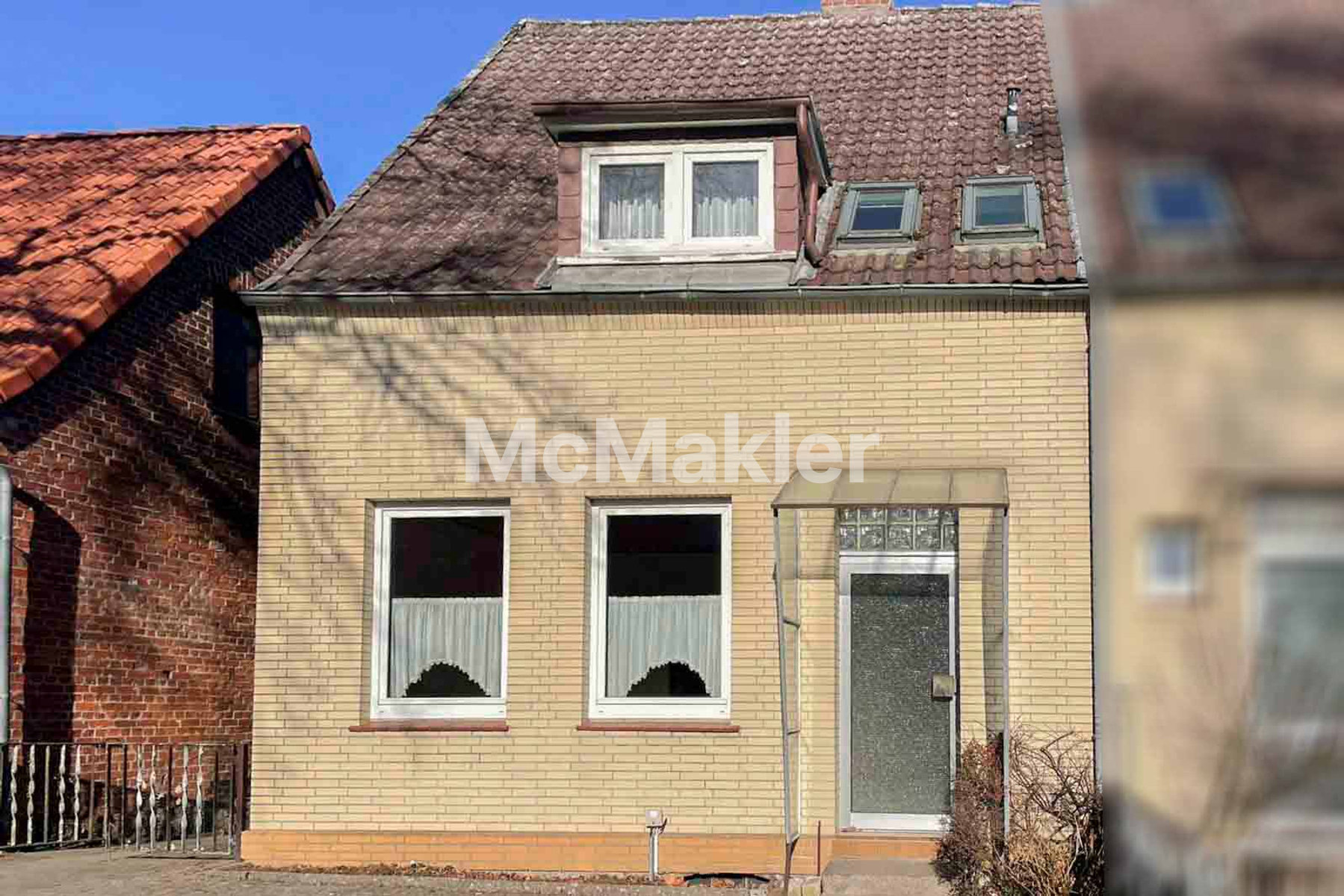 Property view 16