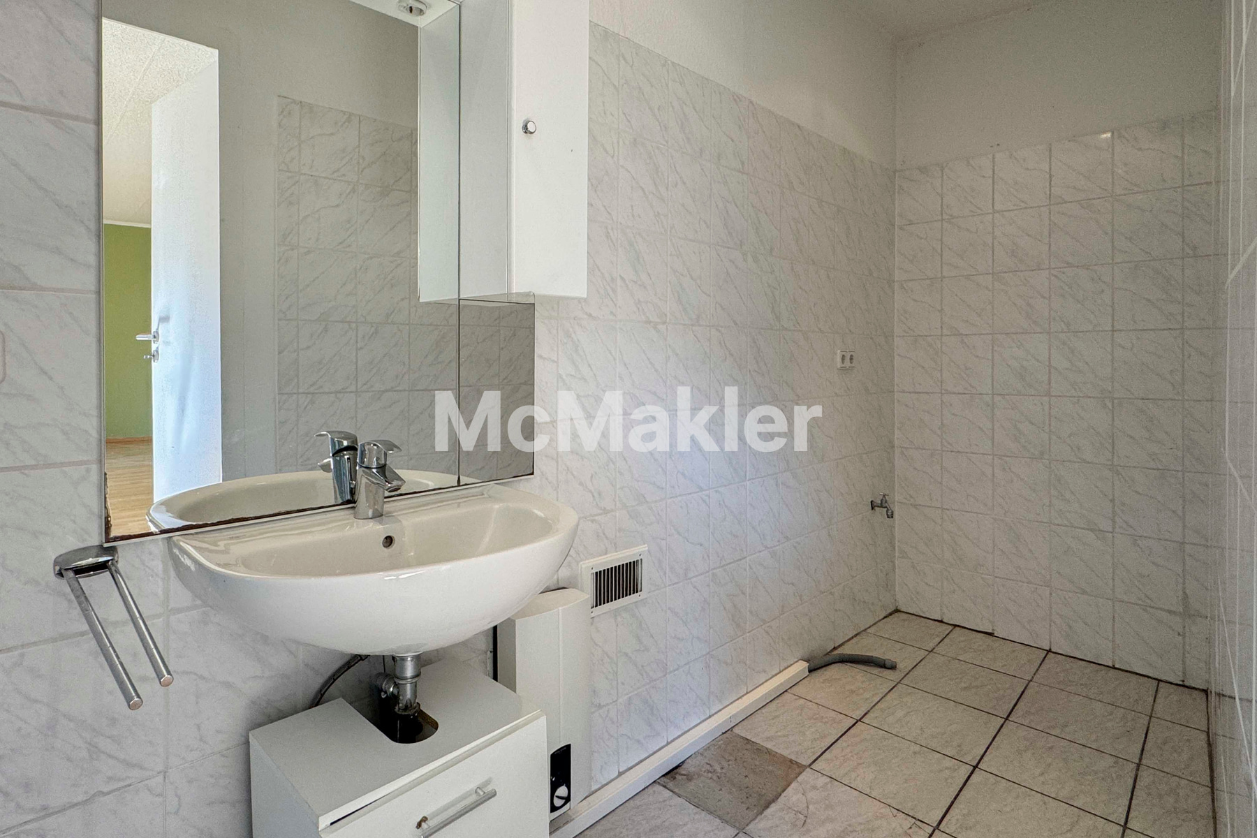 Property view 13
