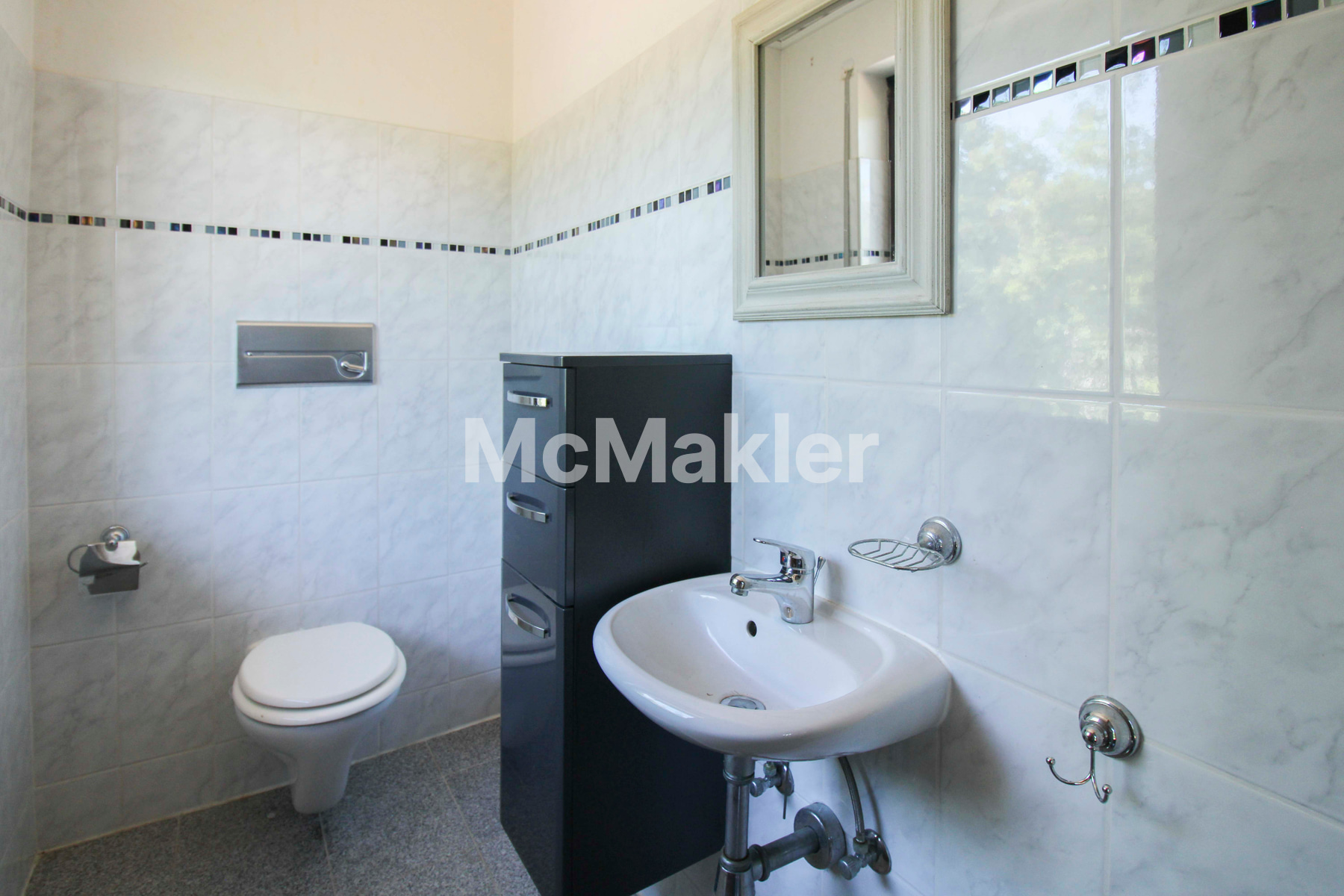Property view 16