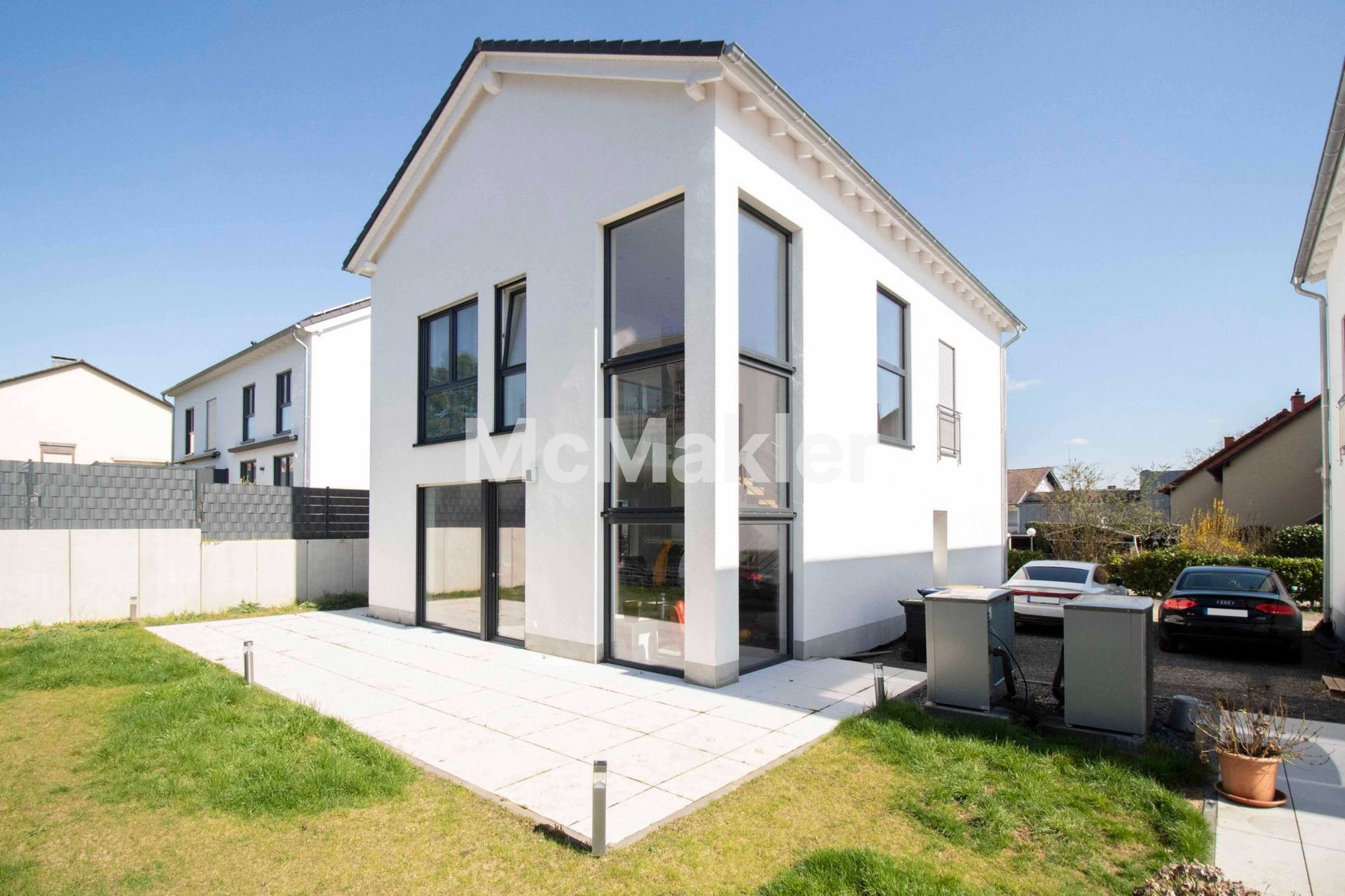 Property view 0