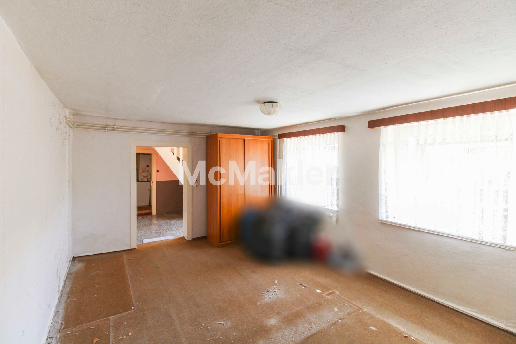 Property view 11