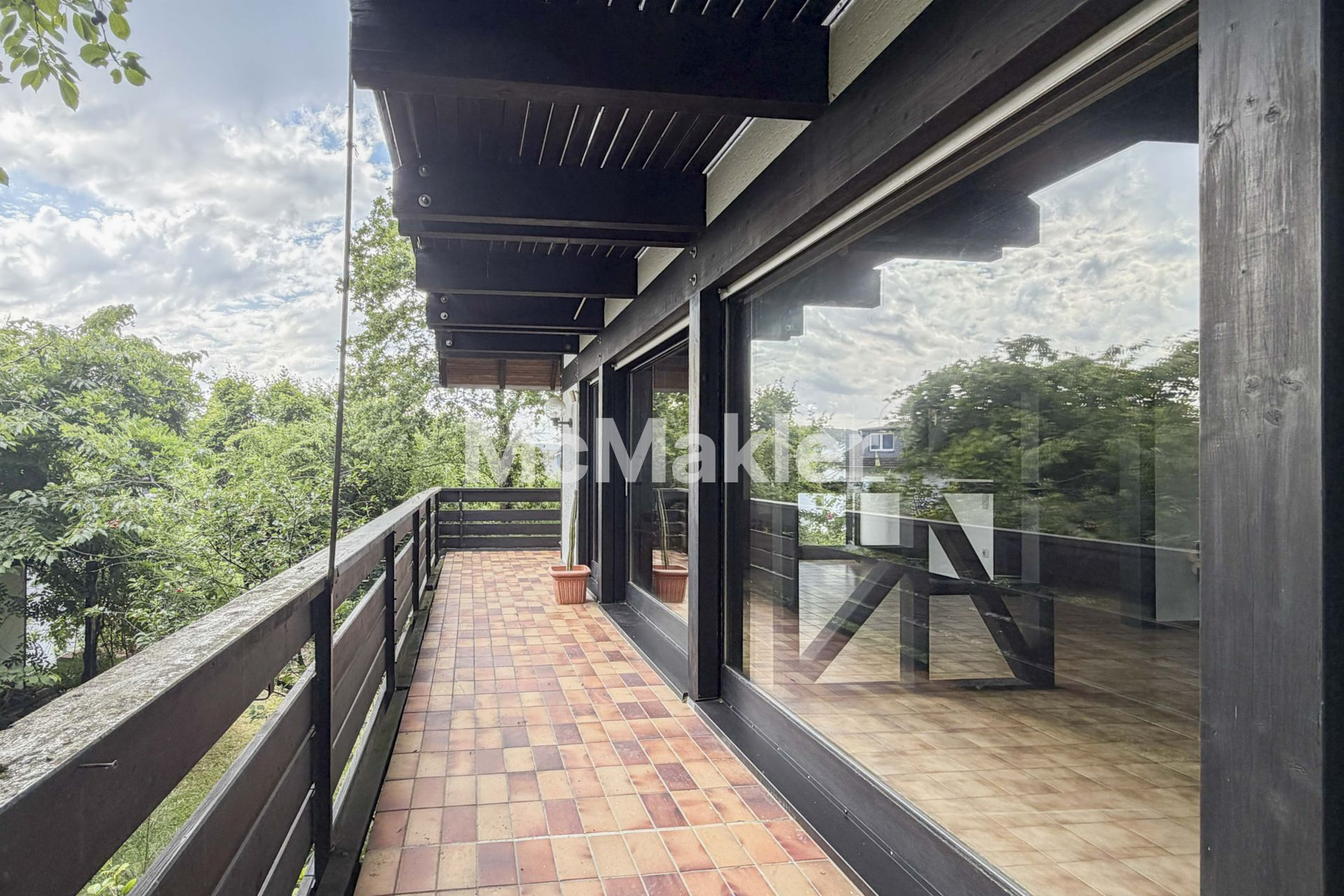 Property view 11