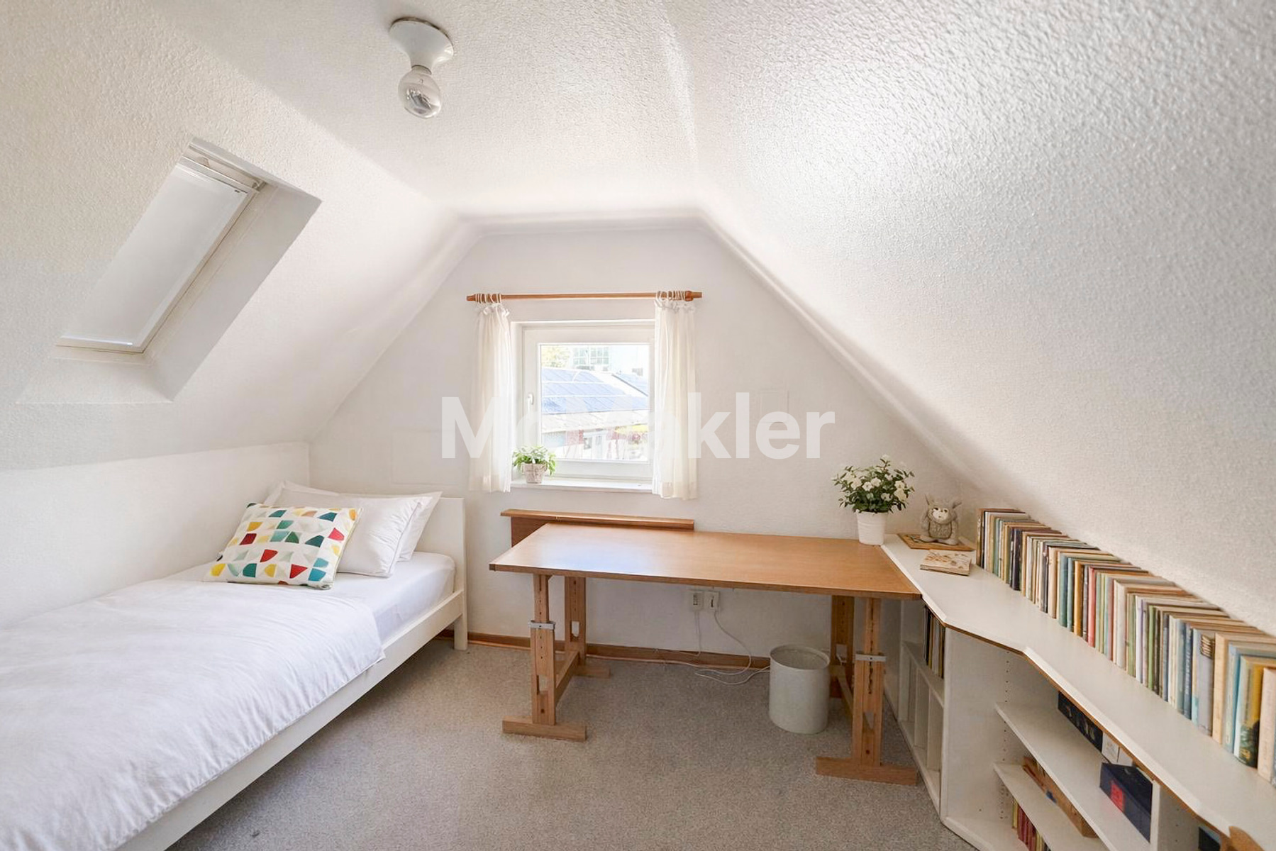 Property view 16