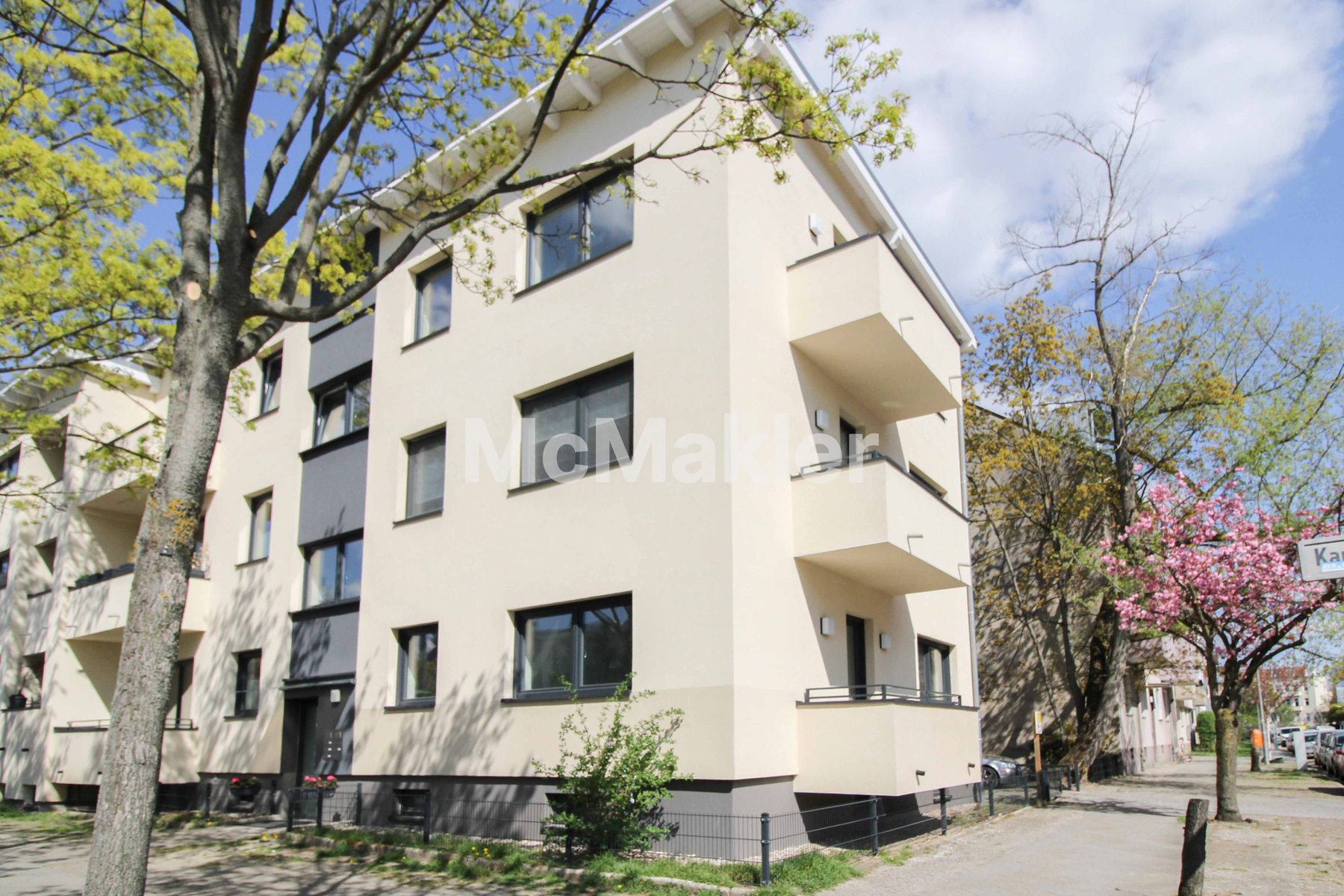Moderne 3-Zimmer-Wohnung mit Balkon – Hochparterre & sofort bezugsfrei in Reinickendorf