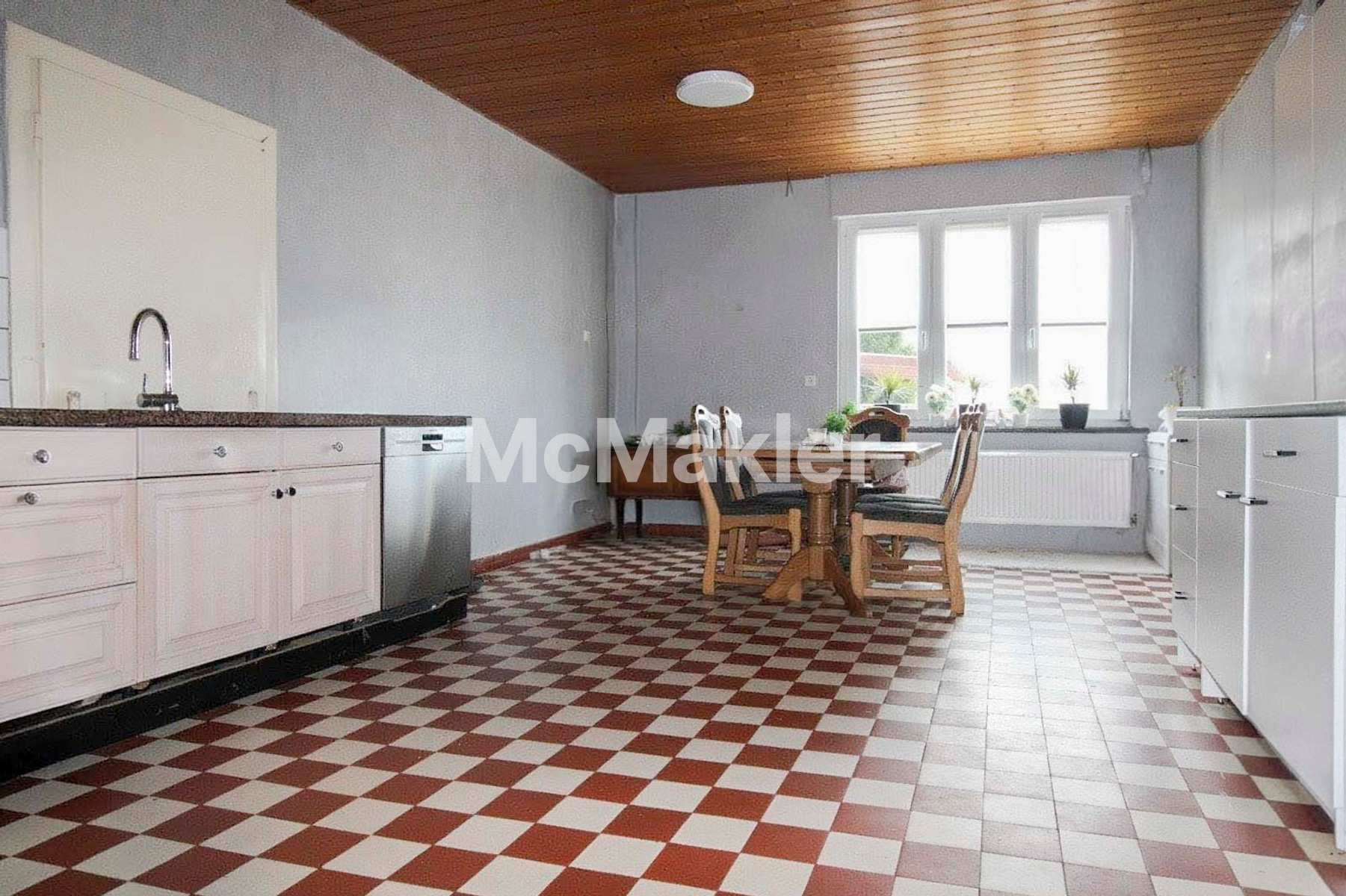 Property view 5