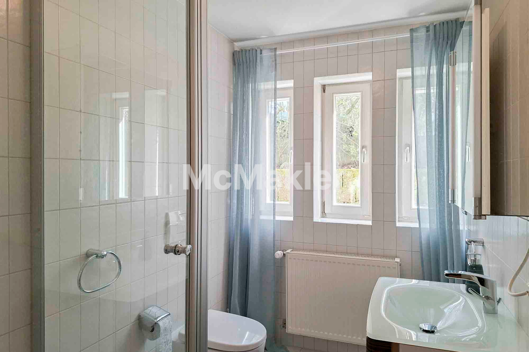 Property view 18
