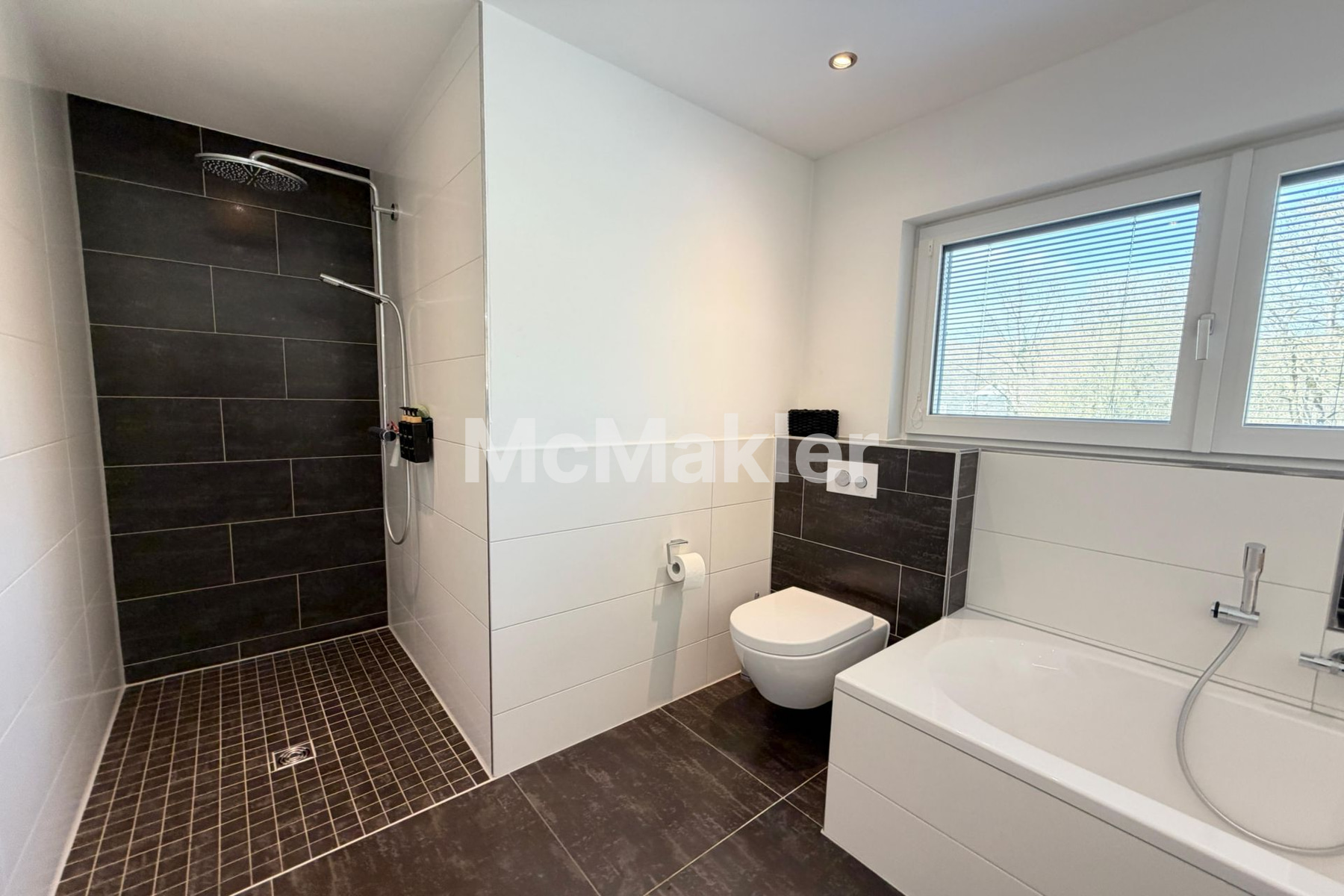 Property view 10