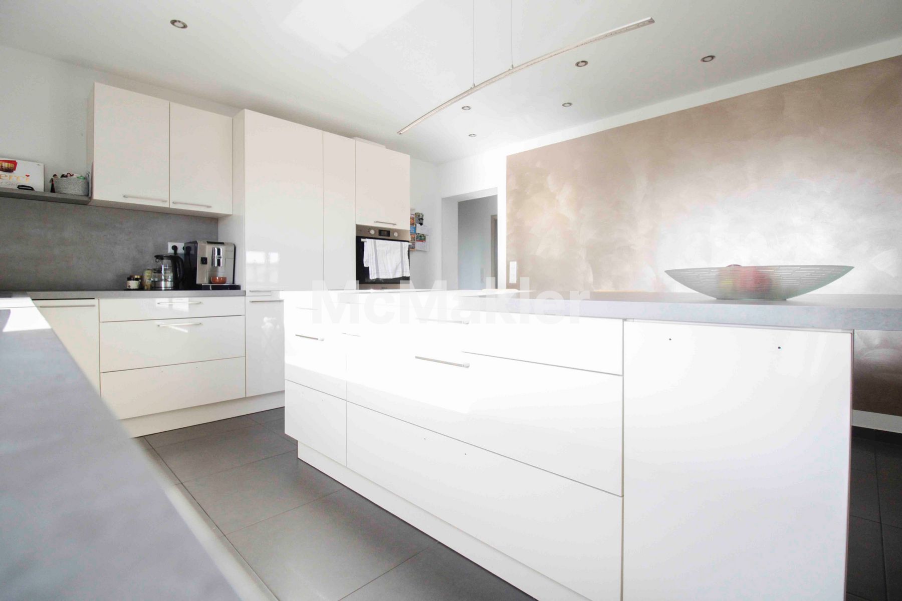 Property view 12