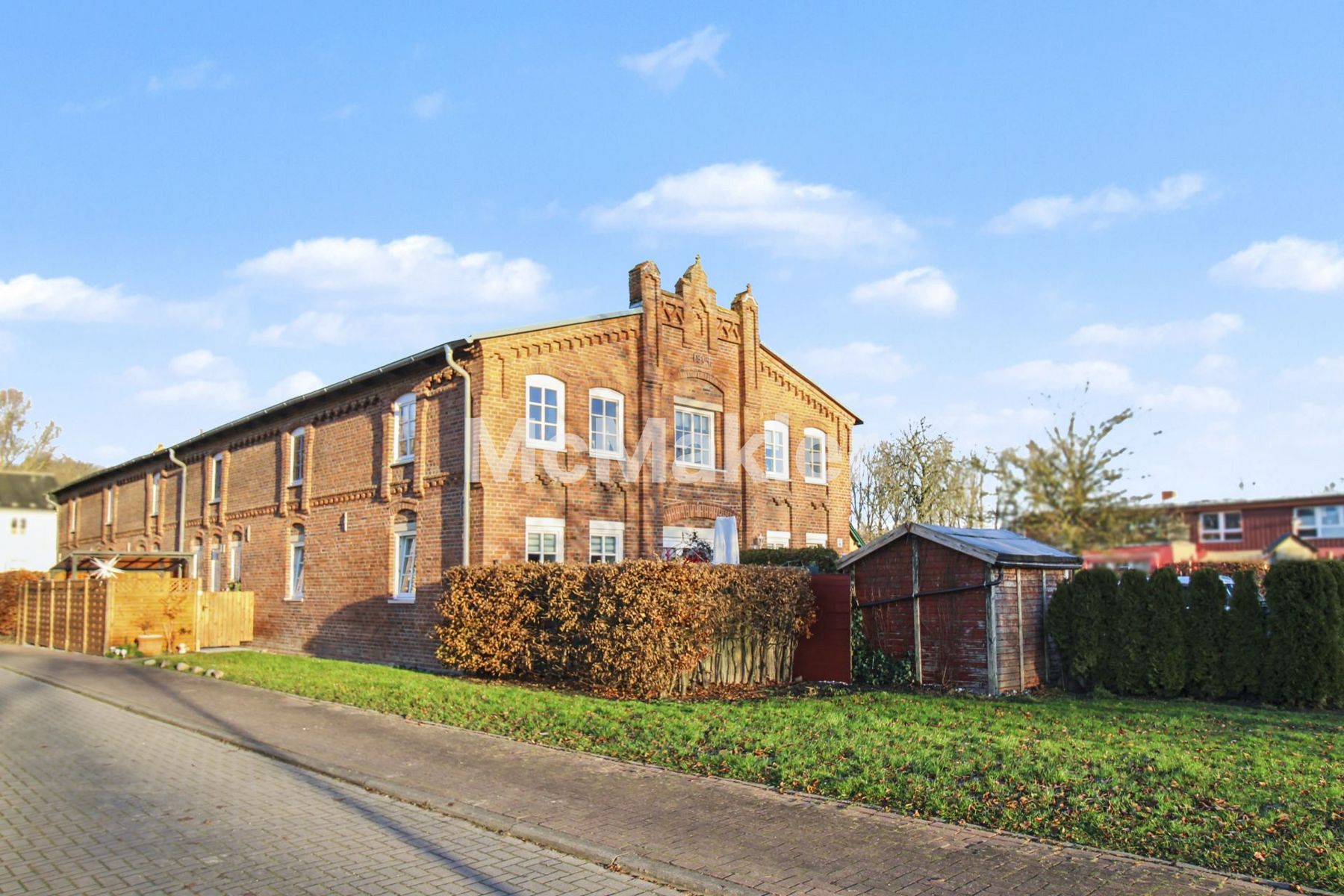 Mehrfamilienhaus in Groß Kedingshagen – Substanzstark & laufend saniert