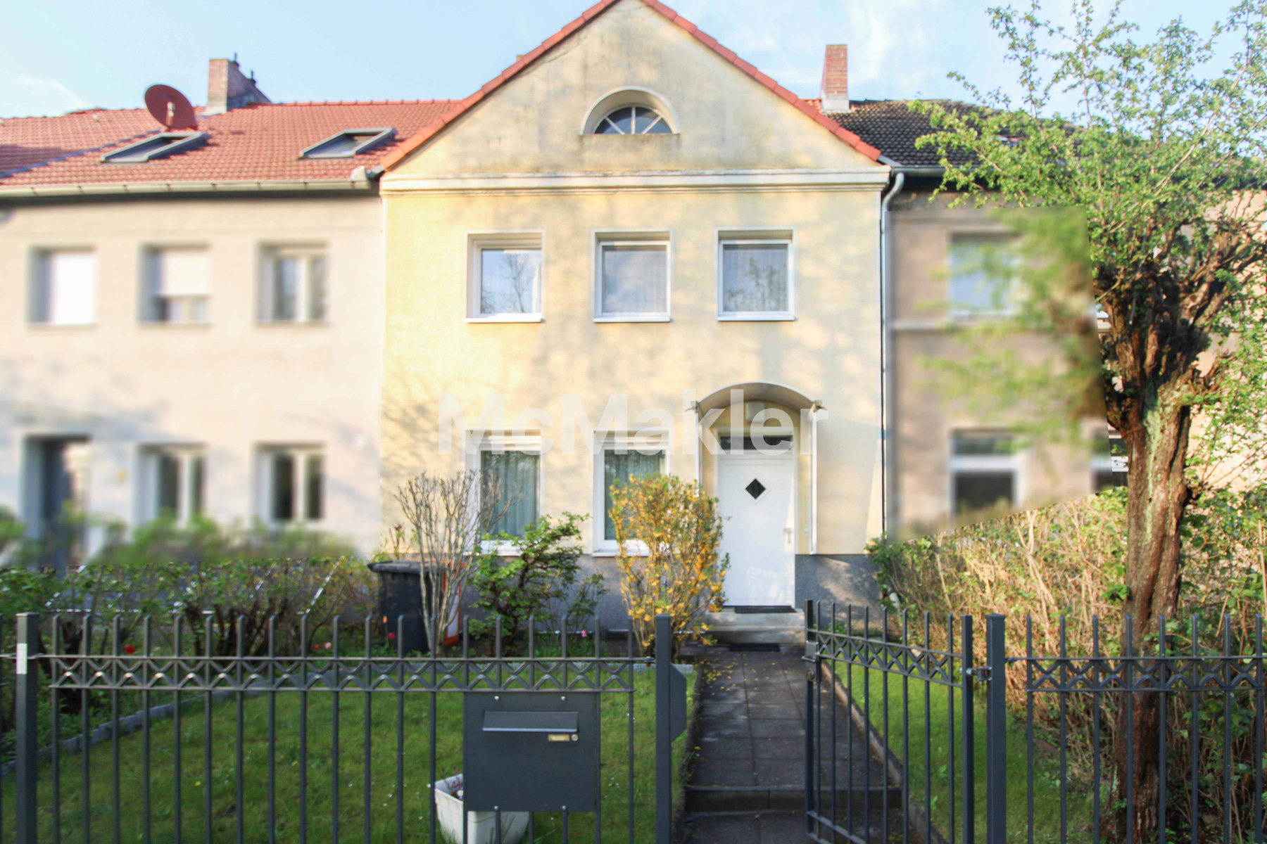 Charmantes Reihenmittelhaus in naturnaher Lage von Berlin-Johannisthal