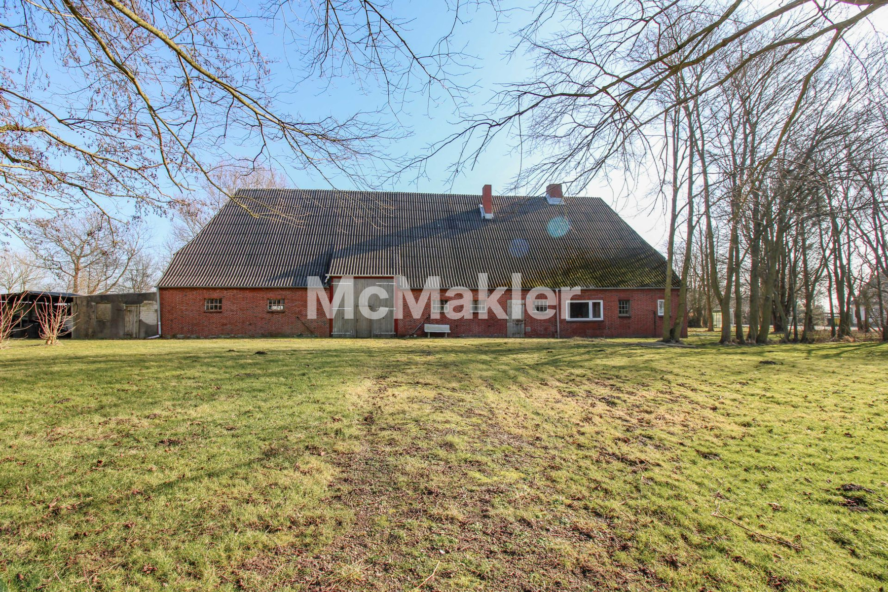 Renovierungsbedürftiges Bauernhaus mit Nordsee-Blick in Holzständerbauweise - 6WE möglich
