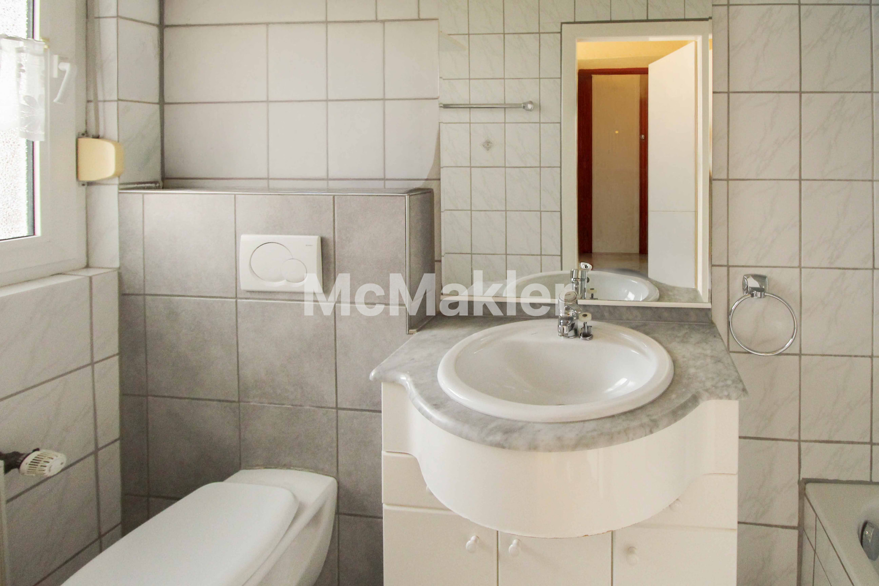 Property view 16