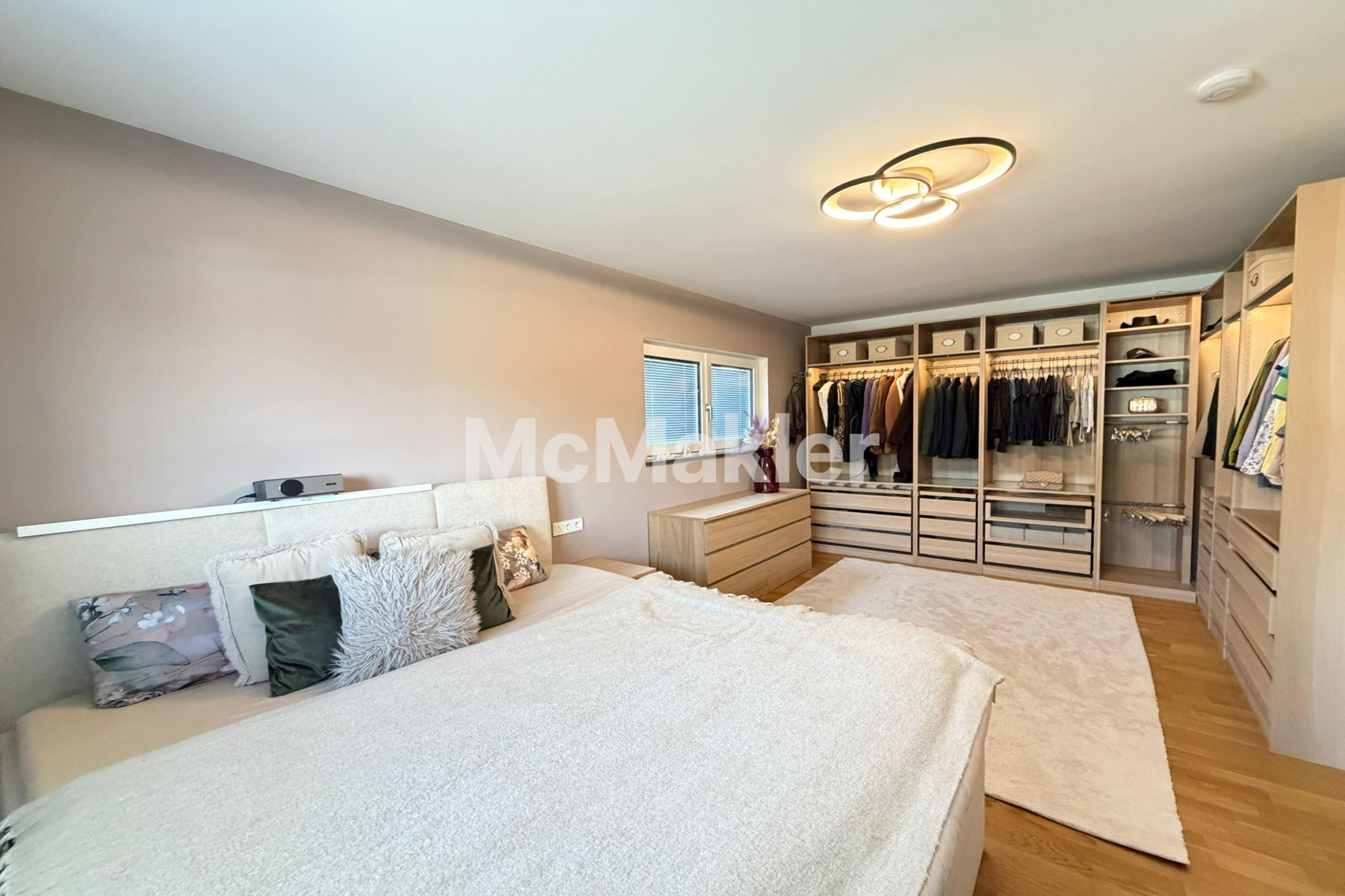 Property view 14