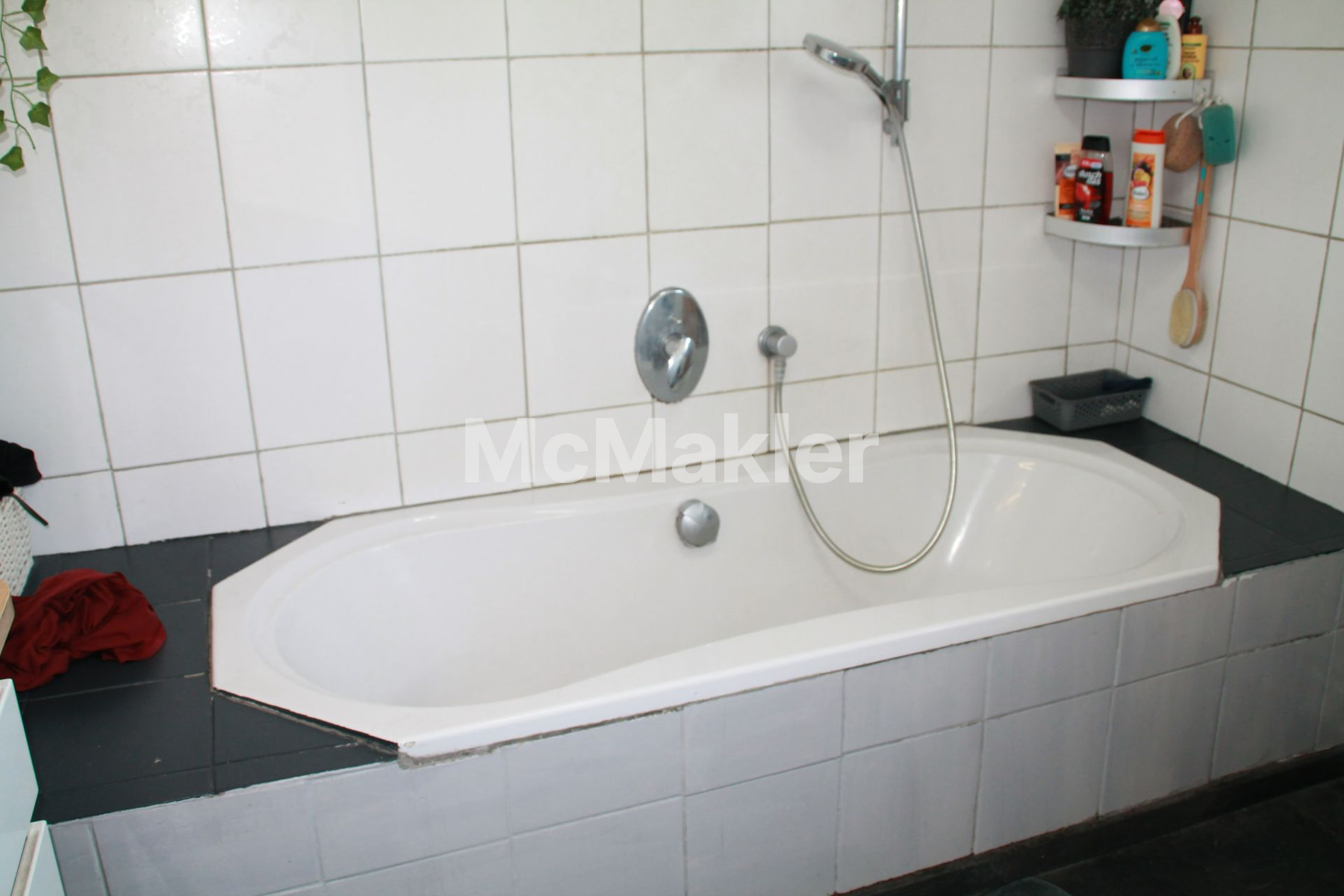 Property view 12