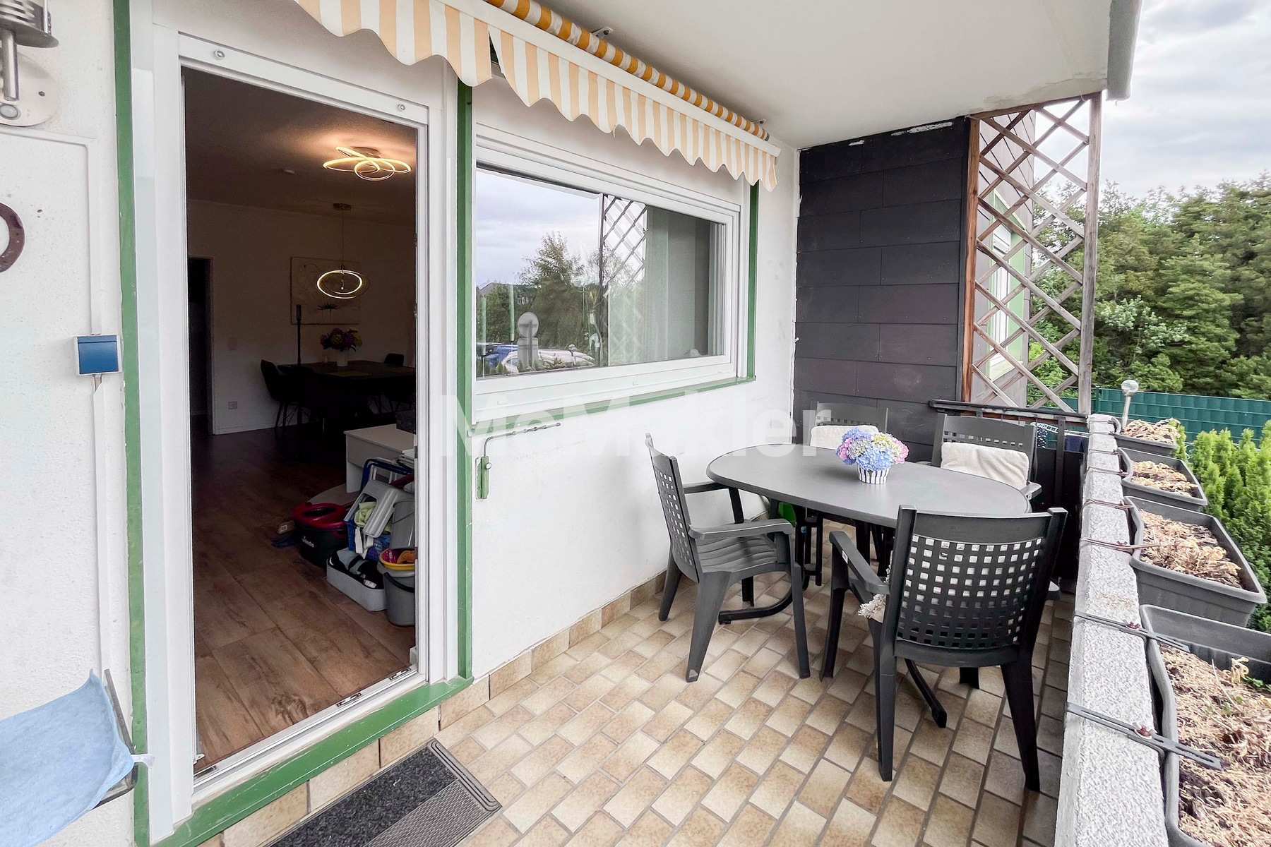 Property view 11