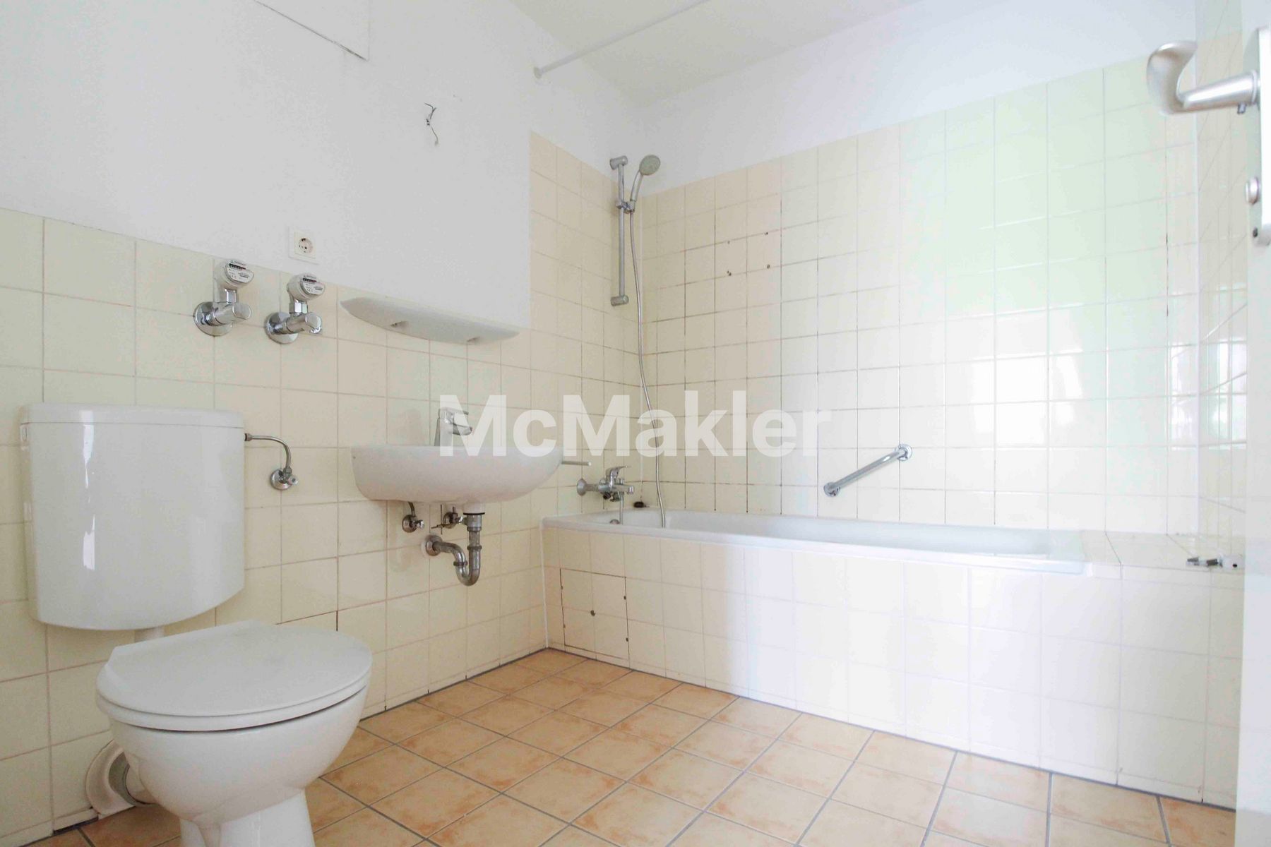 Property view 18