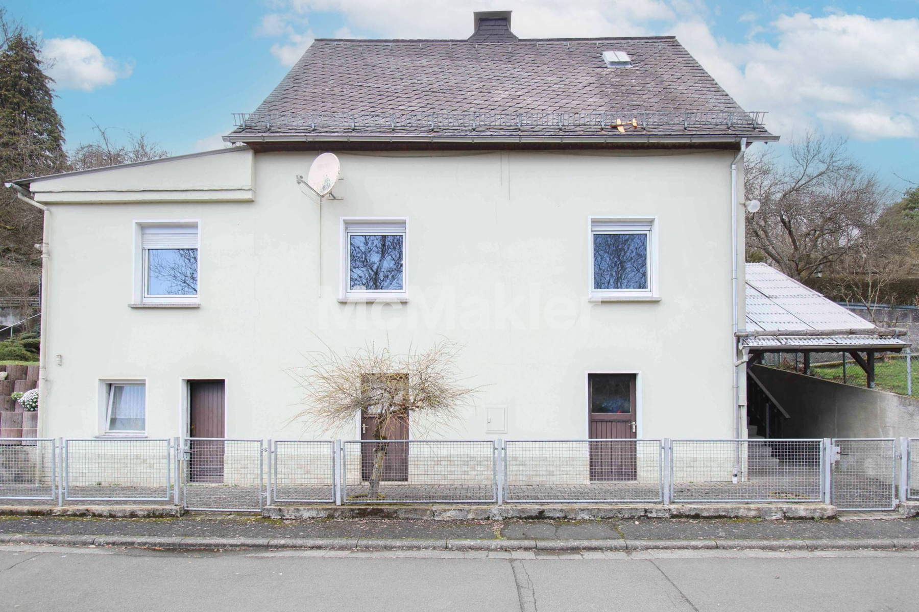 Eigenheim inkl. Schuppen mit Garten in Sackgassenlage