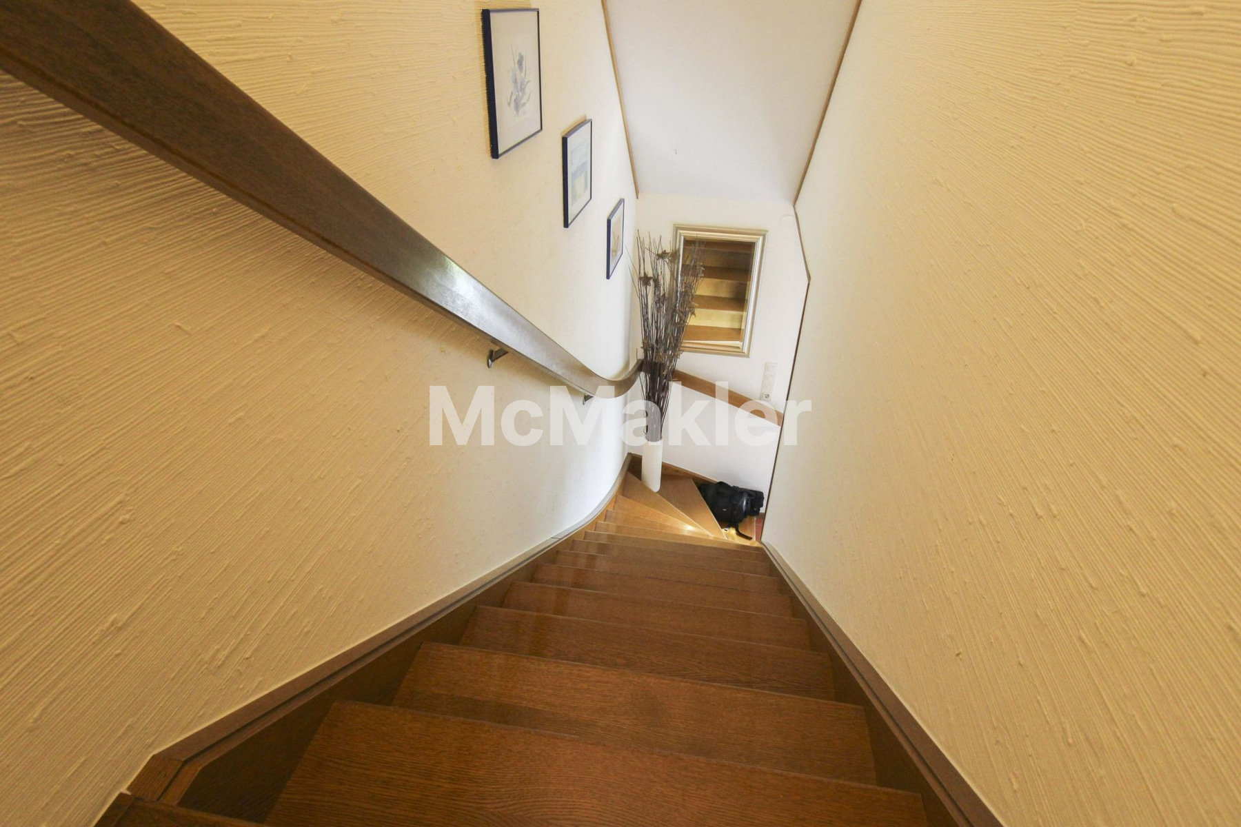 Property view 18