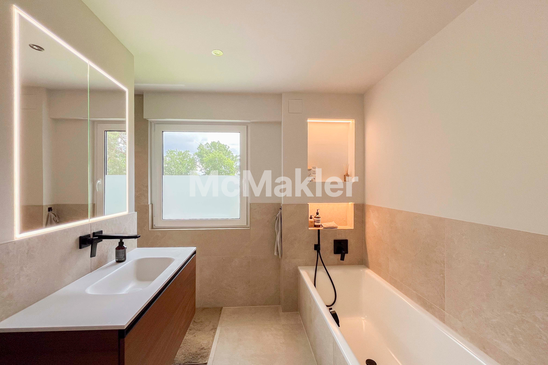 Property view 13