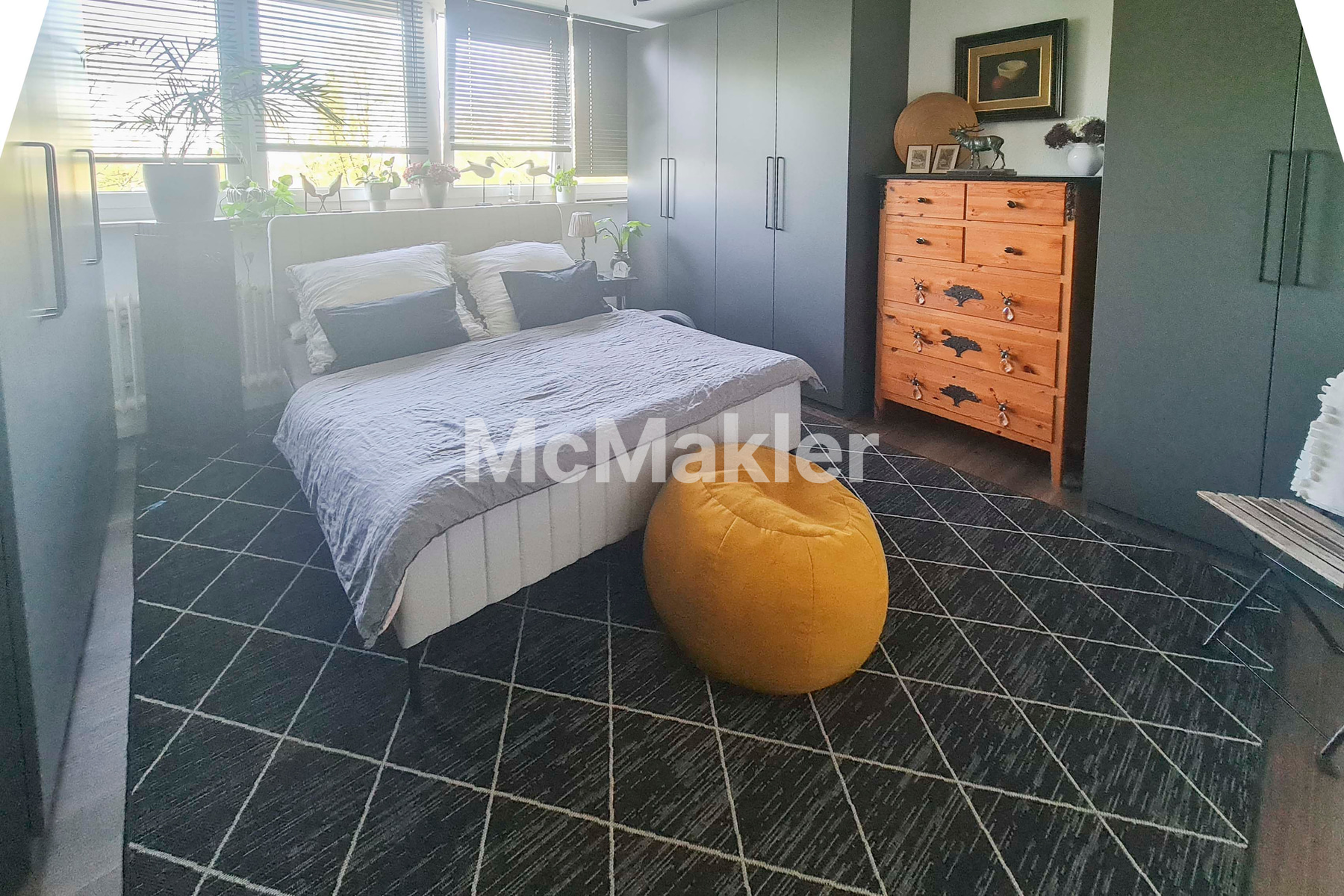 Property view 12