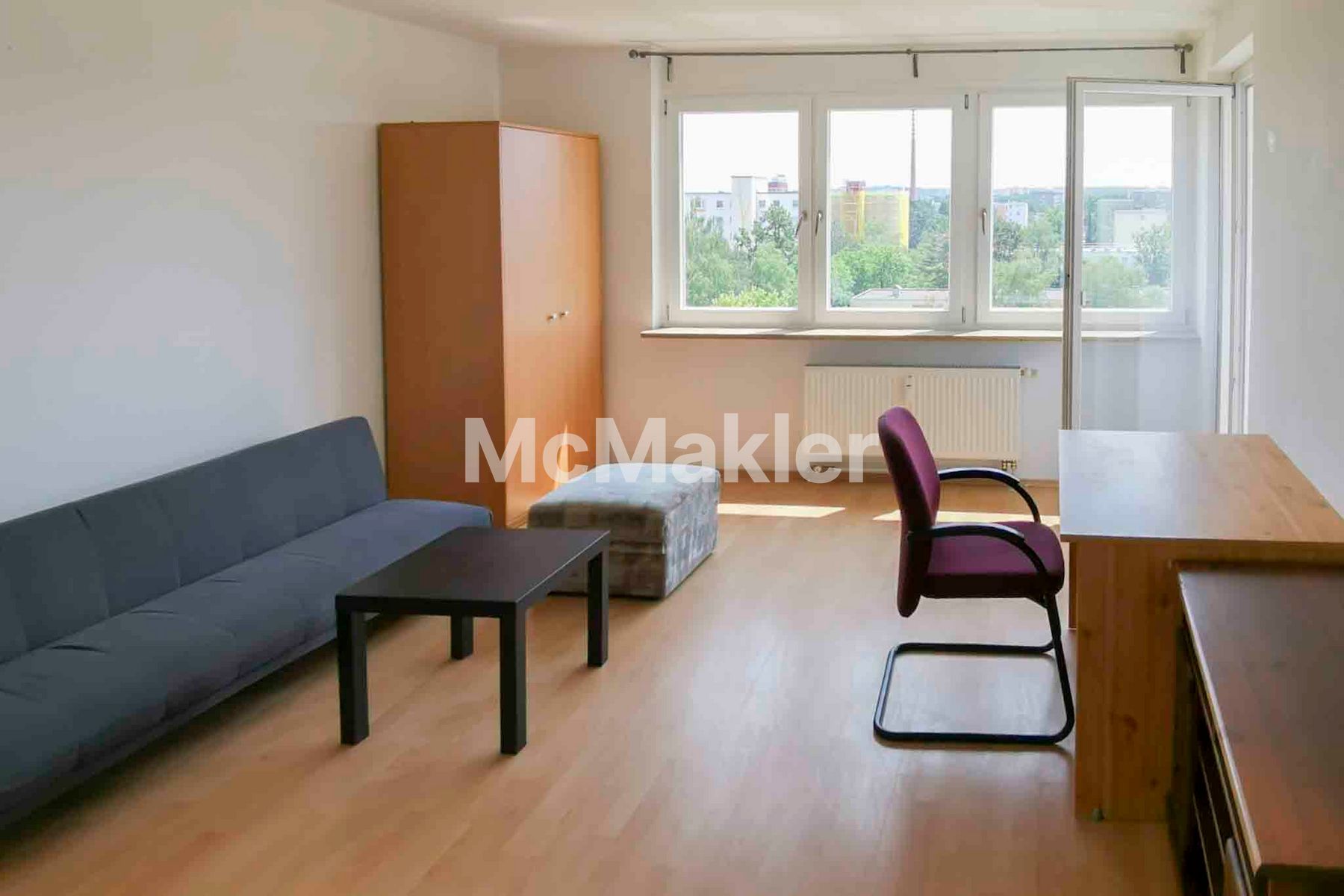 ** Über 5 % Rendite im Nürnberger Süden – Aufzug, Balkon, gute Raumaufteilung und neue Küche **