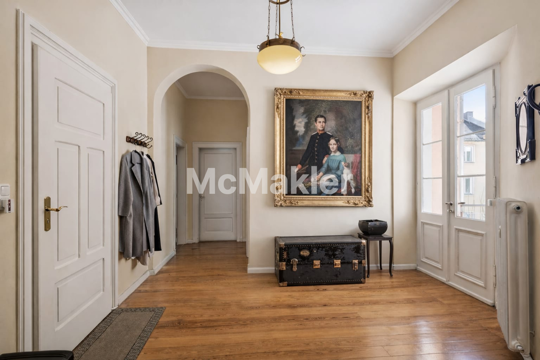 Architektonisches Highlight - luxuriöse Altbauwohnung im Herzen von Augsburg