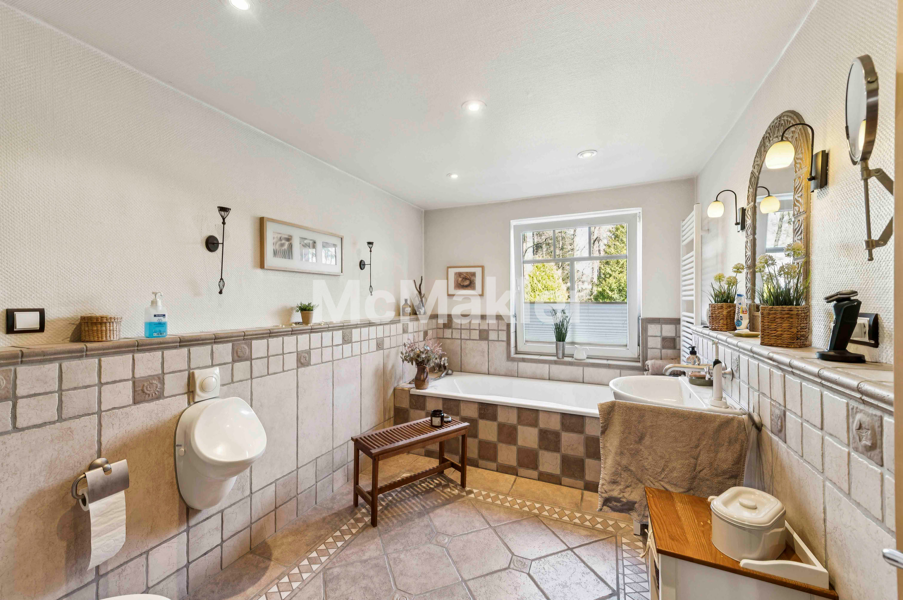 Property view 16