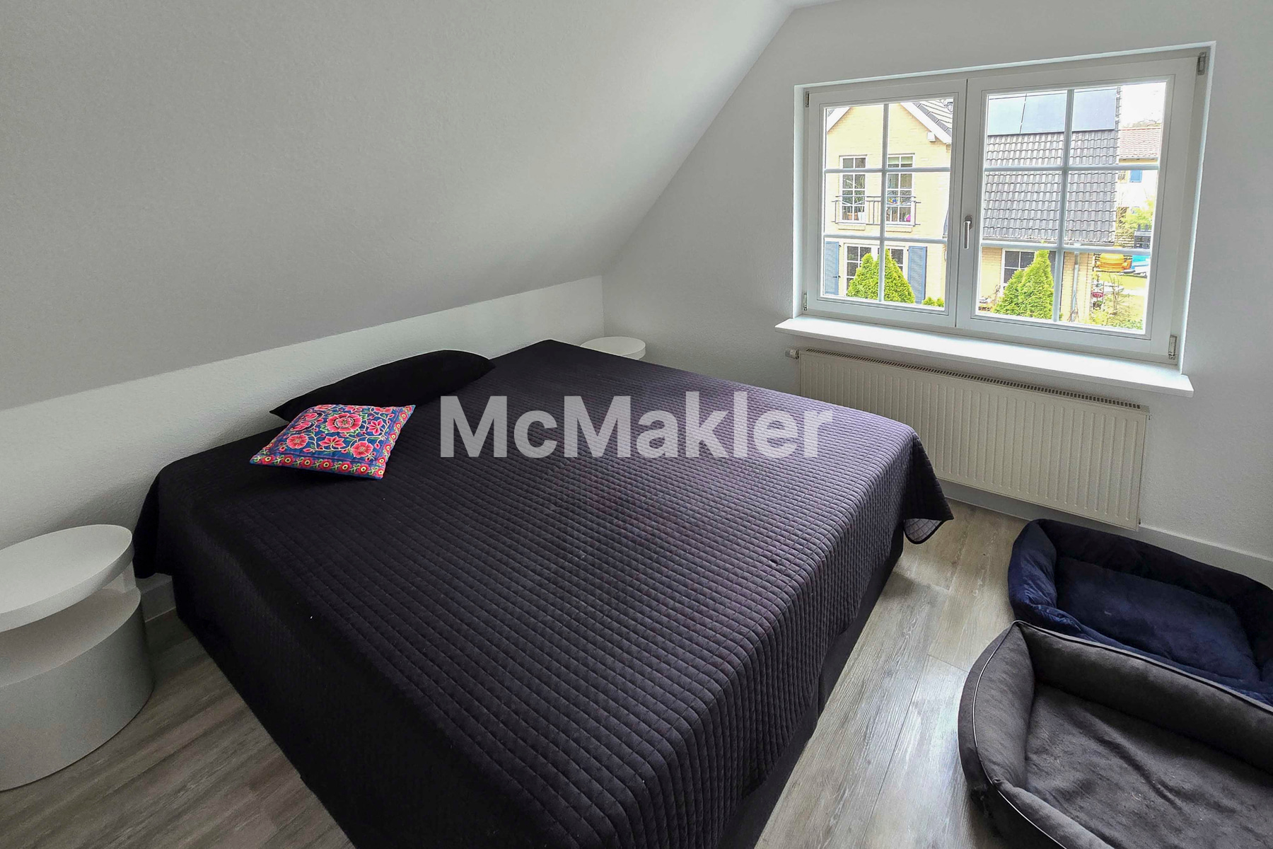 Property view 11