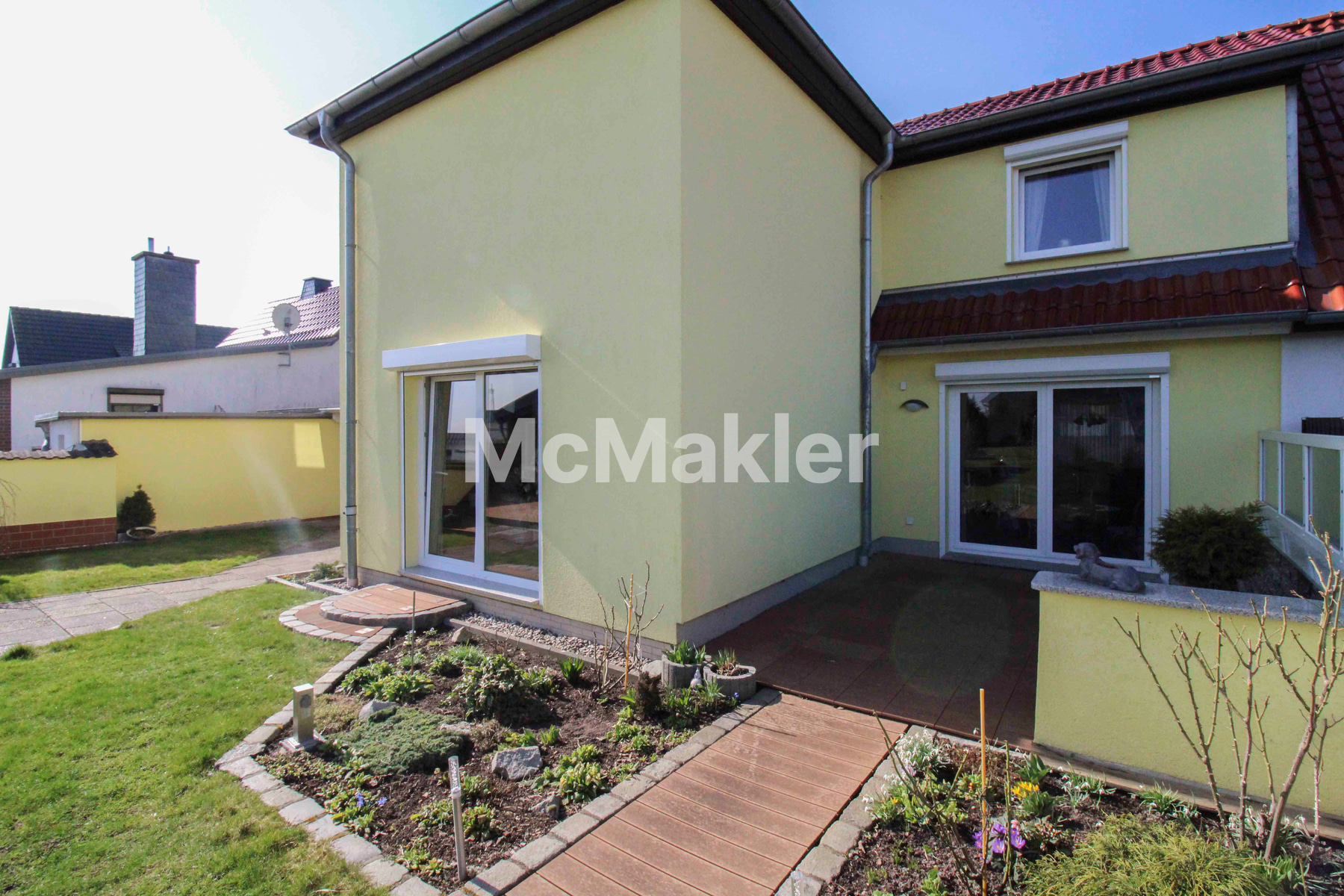 Property view 23