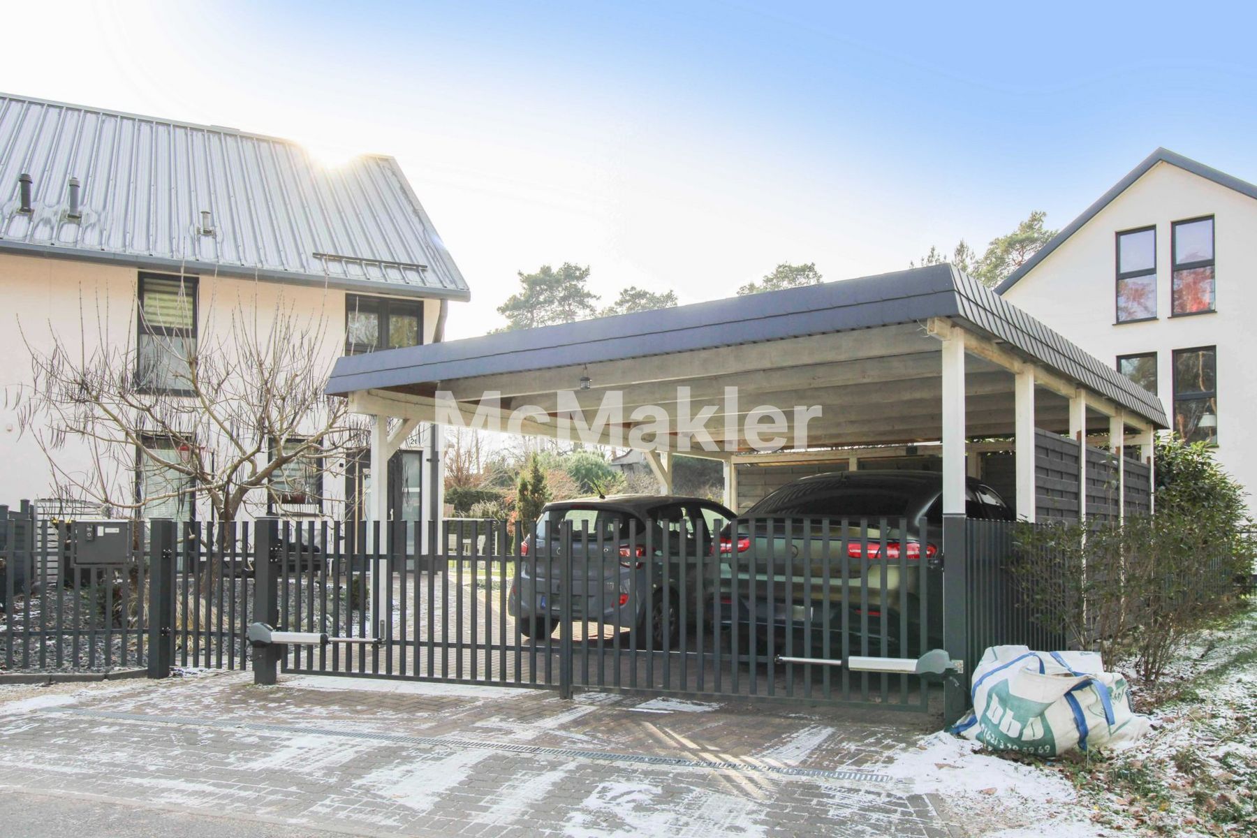 Property view 16