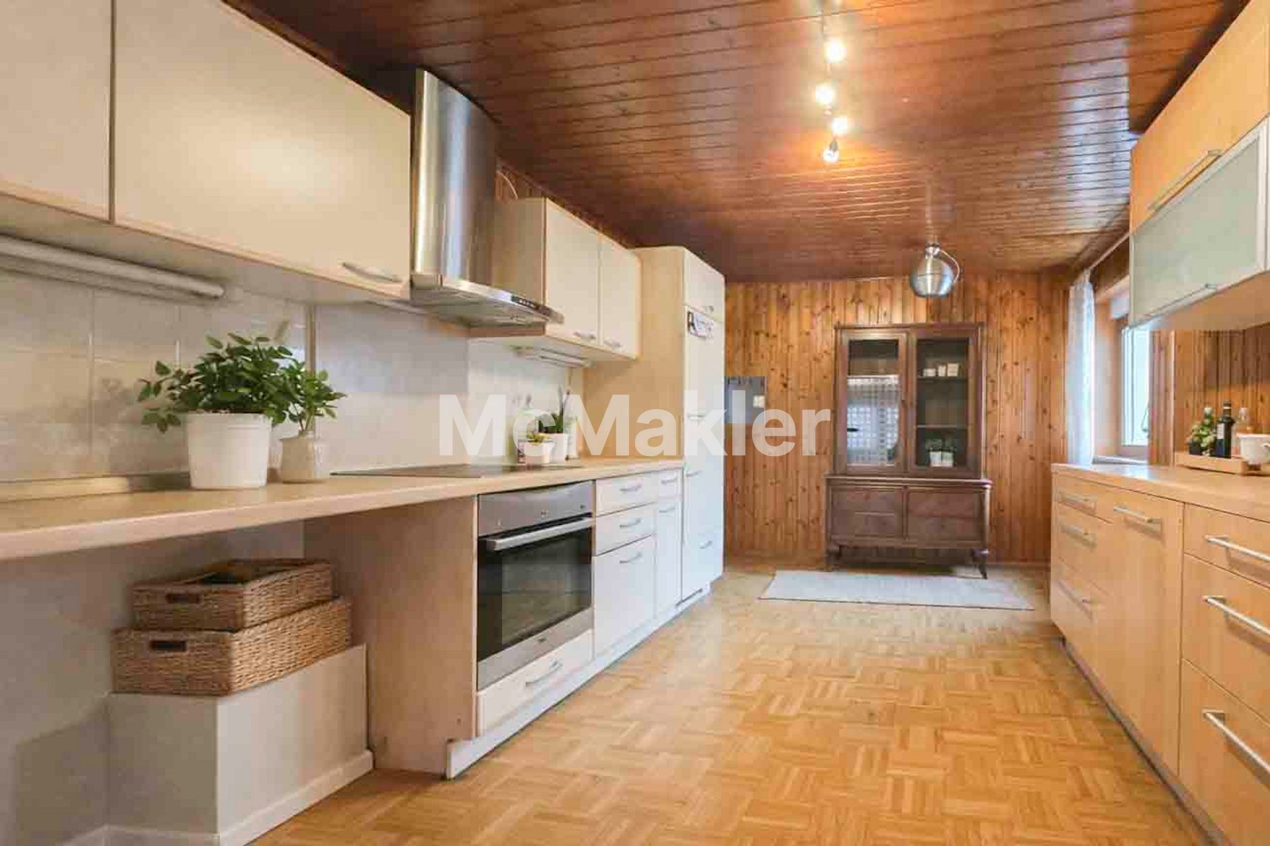 Property view 12