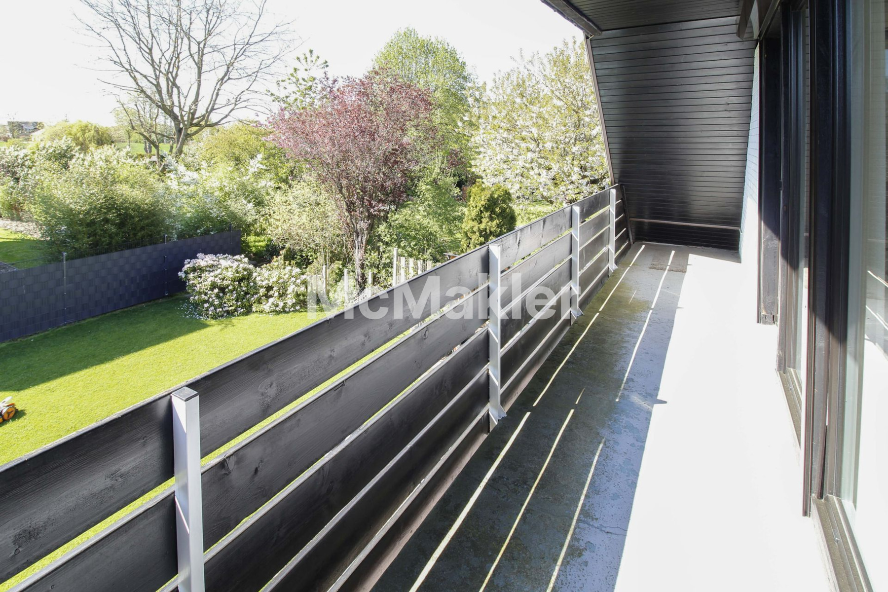 Property view 12