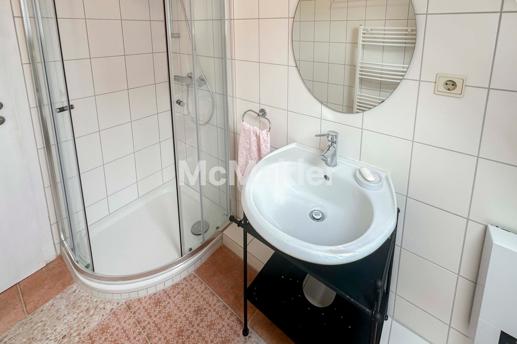 Property view 16
