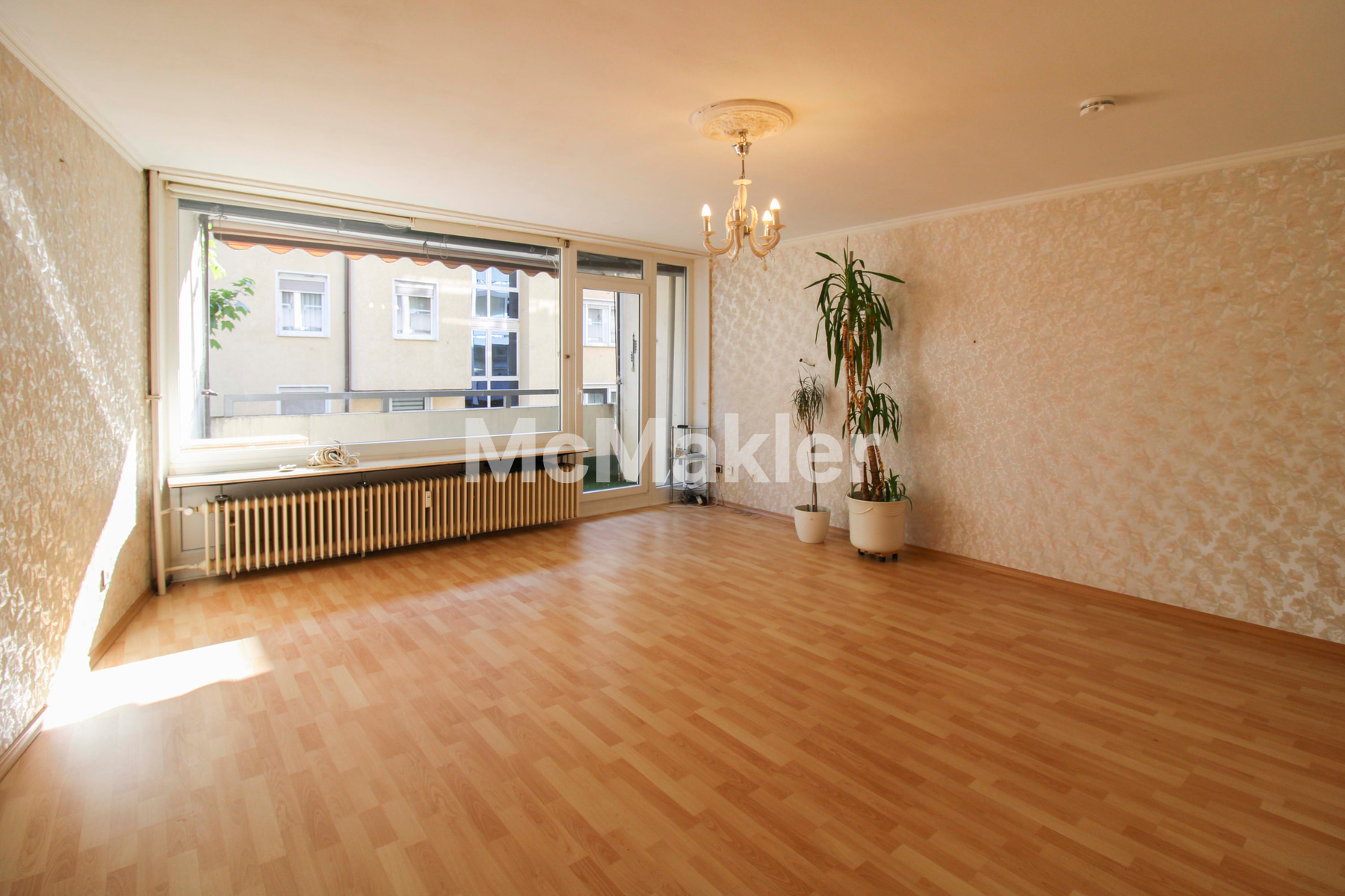 Charmante 2-Zimmer-Wohnung mit Loggia in Citylage