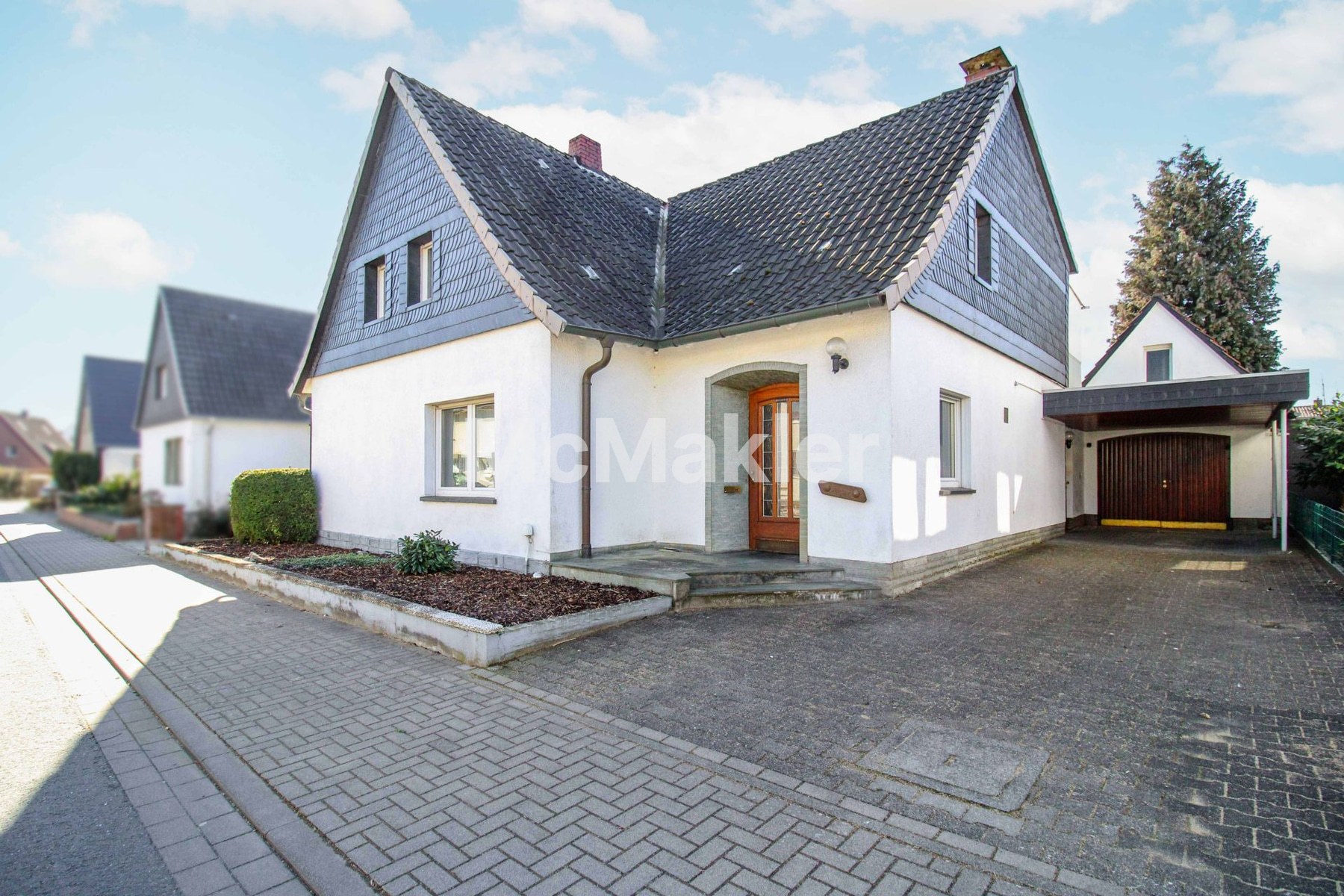 Property view 0