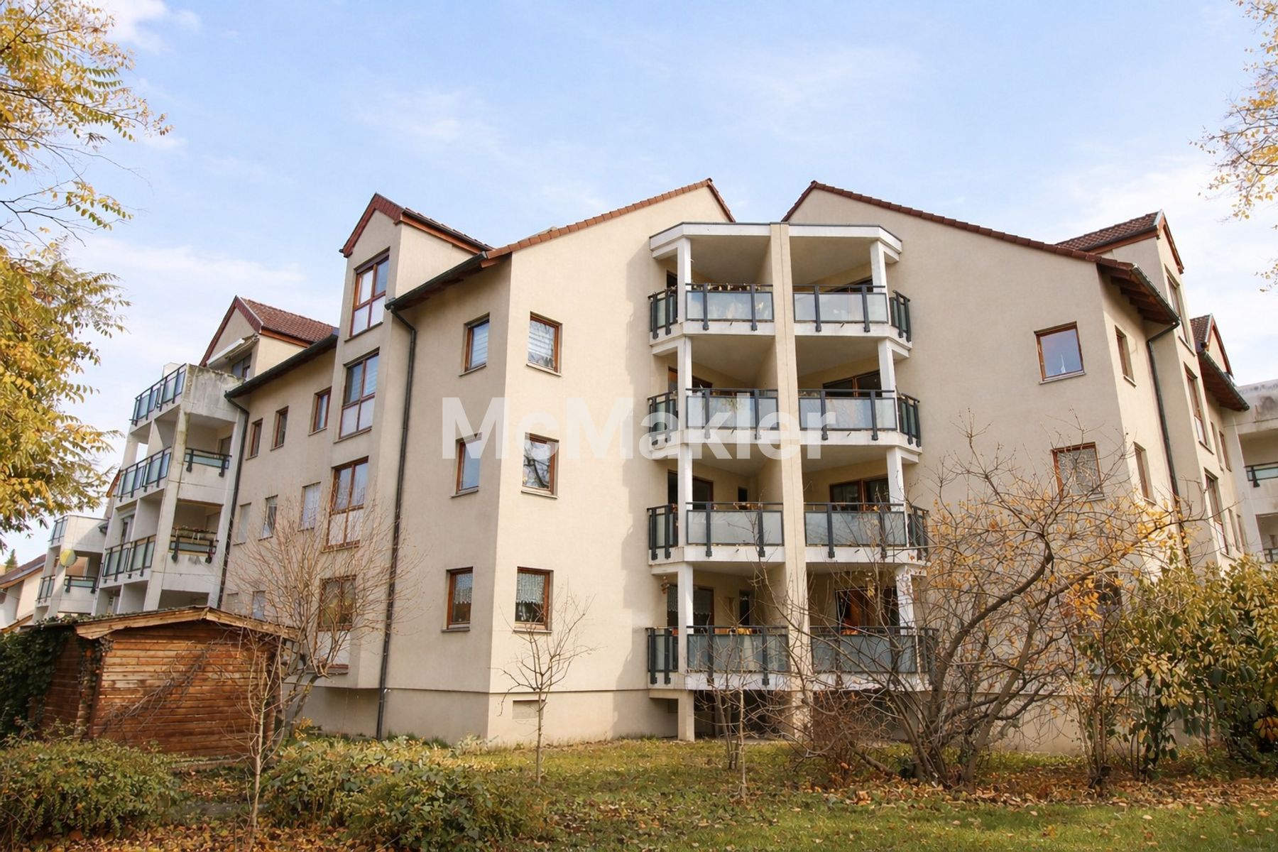 Attraktive 2-Zimmer-Dachgeschosswohnung mit Balkon & TG-Stellplatz in ruhiger Lage von Rastatt