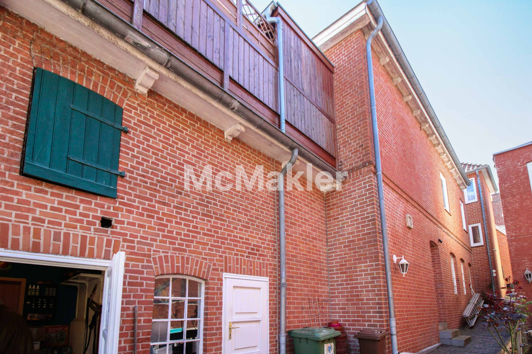 Property view 11