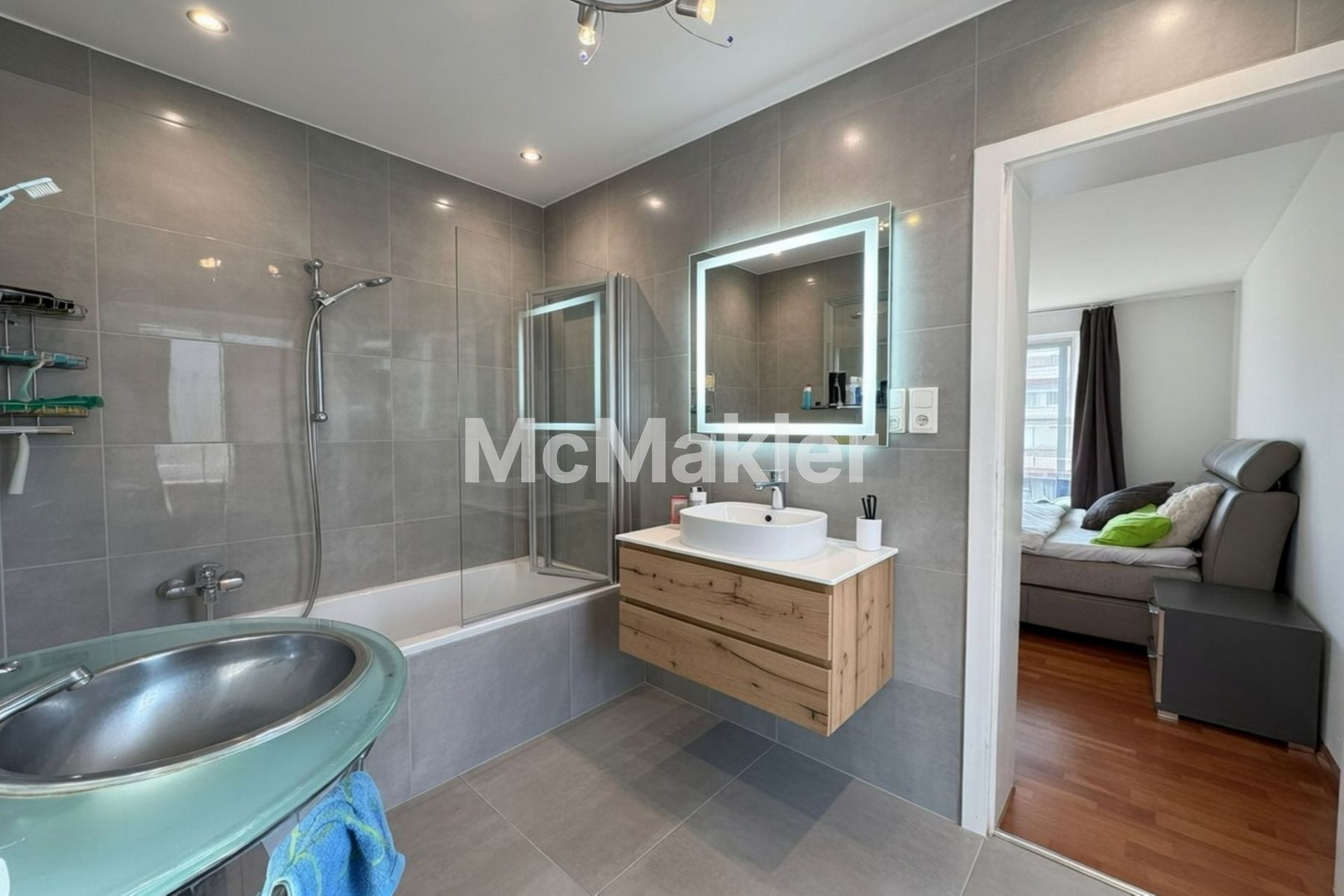 Property view 10
