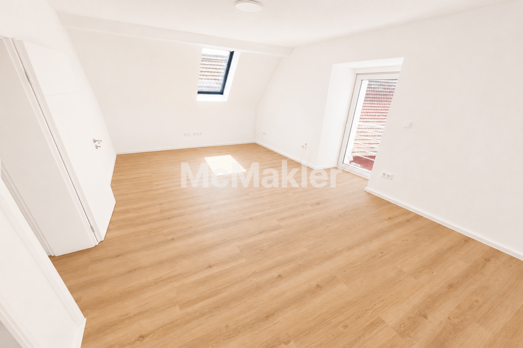 Modernes Wohnen mit Stil: 3-Zimmer-Dachgeschosswohnung im Herzen von Bopfingen